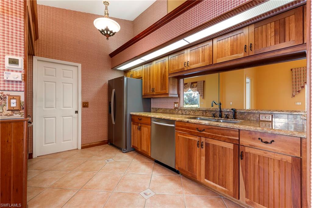 25151 Fairway Dunes CT