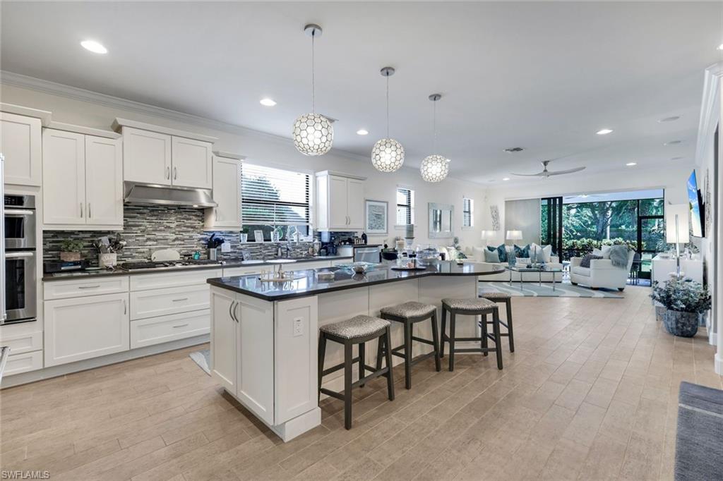 16345 Camden Lakes CIR