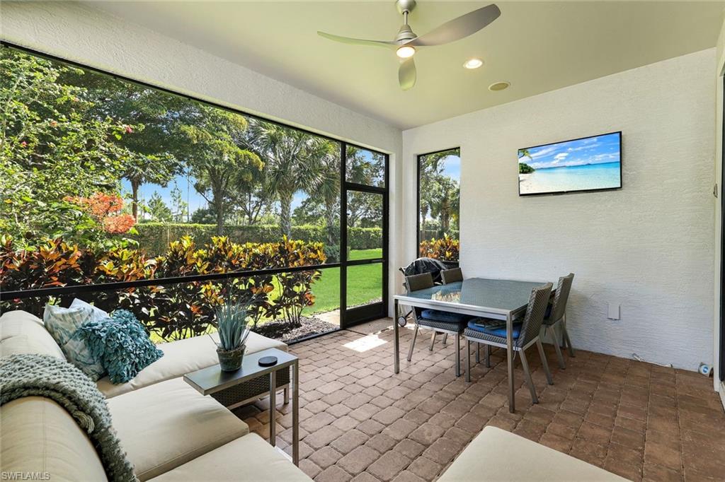16345 Camden Lakes CIR