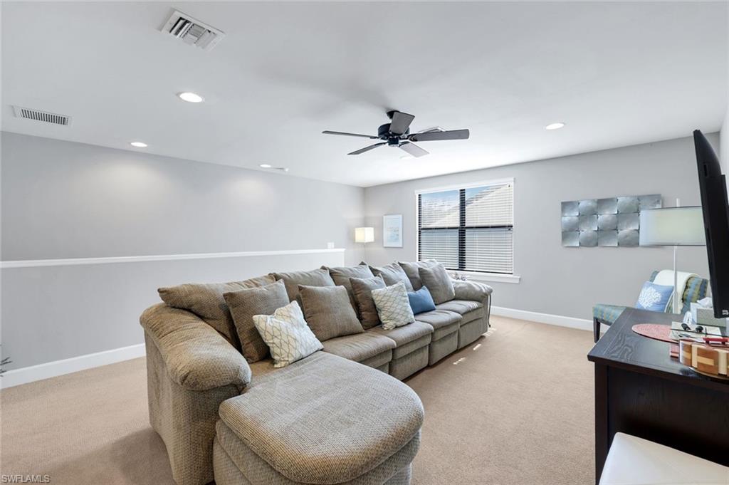 16345 Camden Lakes CIR