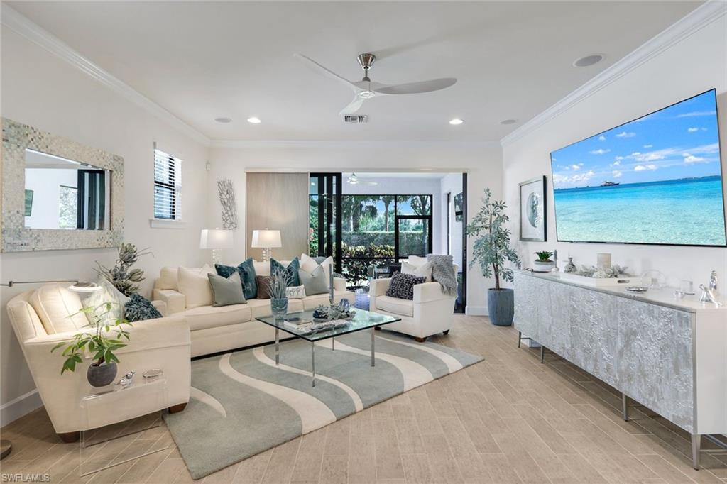 16345 Camden Lakes CIR