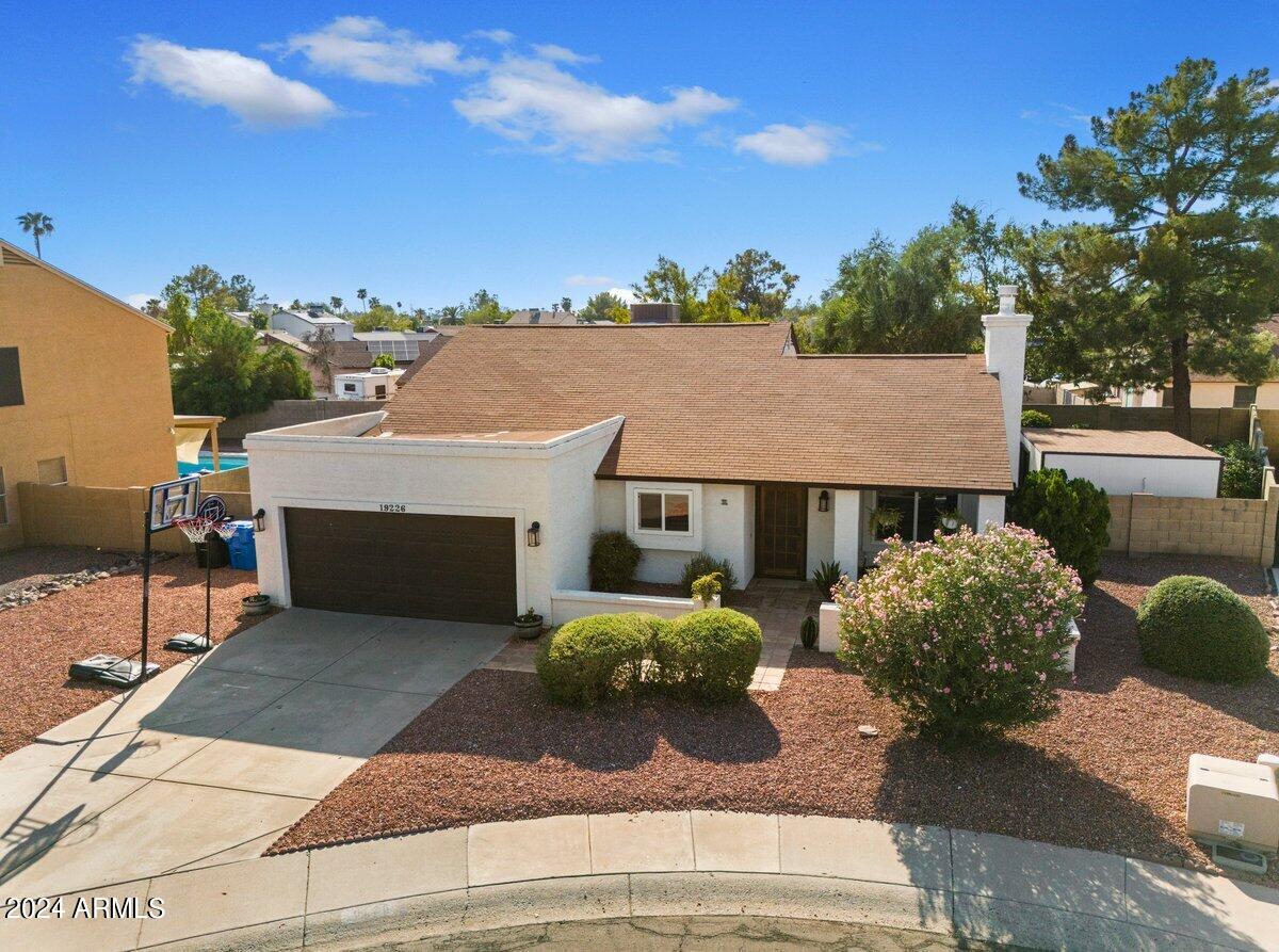 19226 N 43RD Drive
