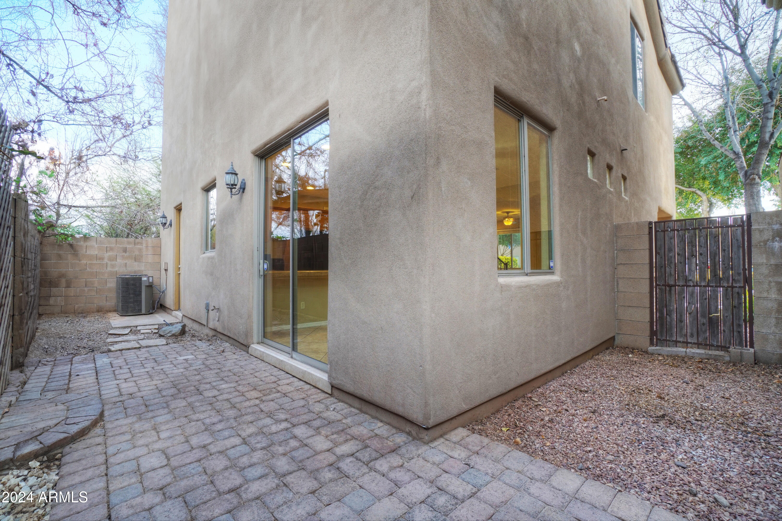 1134 W ARGON Street
