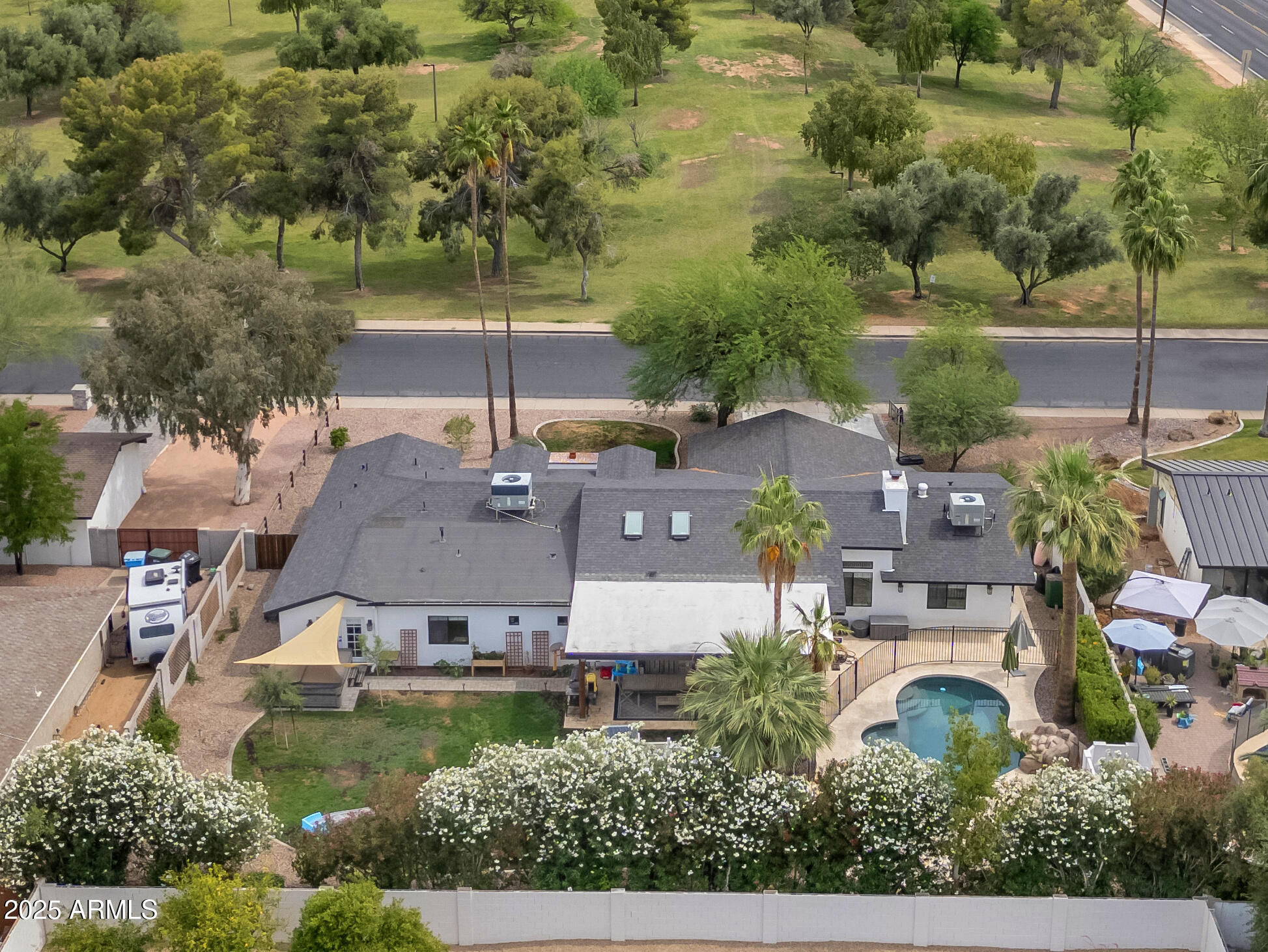 5612 E EMILE ZOLA Avenue