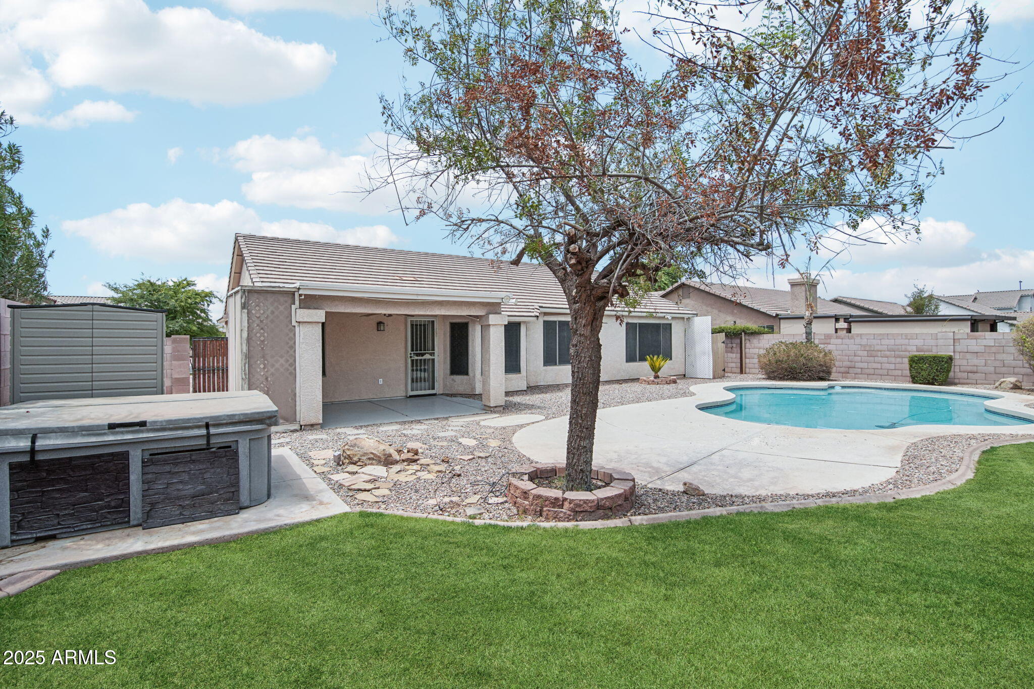 129 N JOSHUA TREE Lane