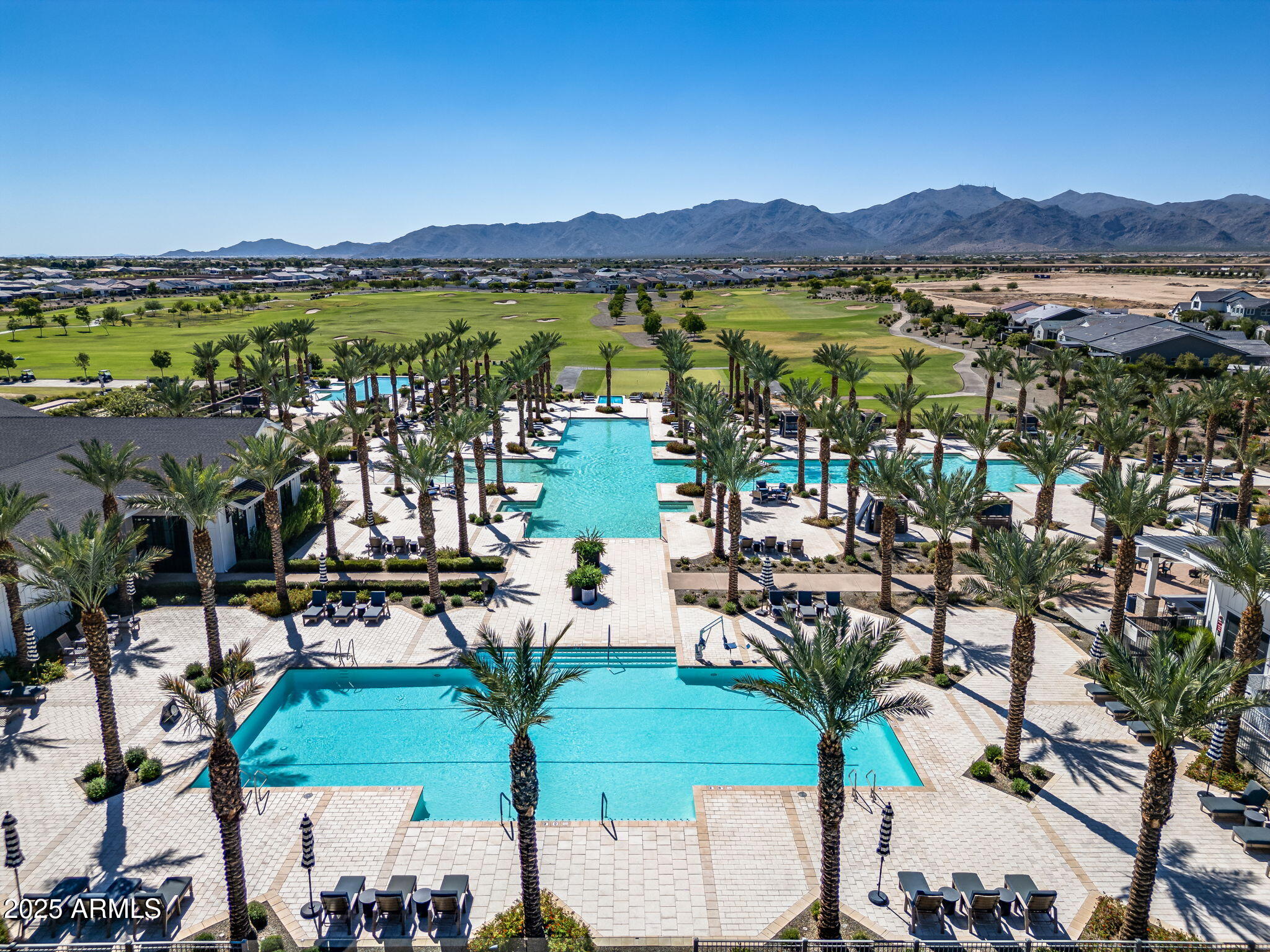 11640 N SAN CLEMENTE Street