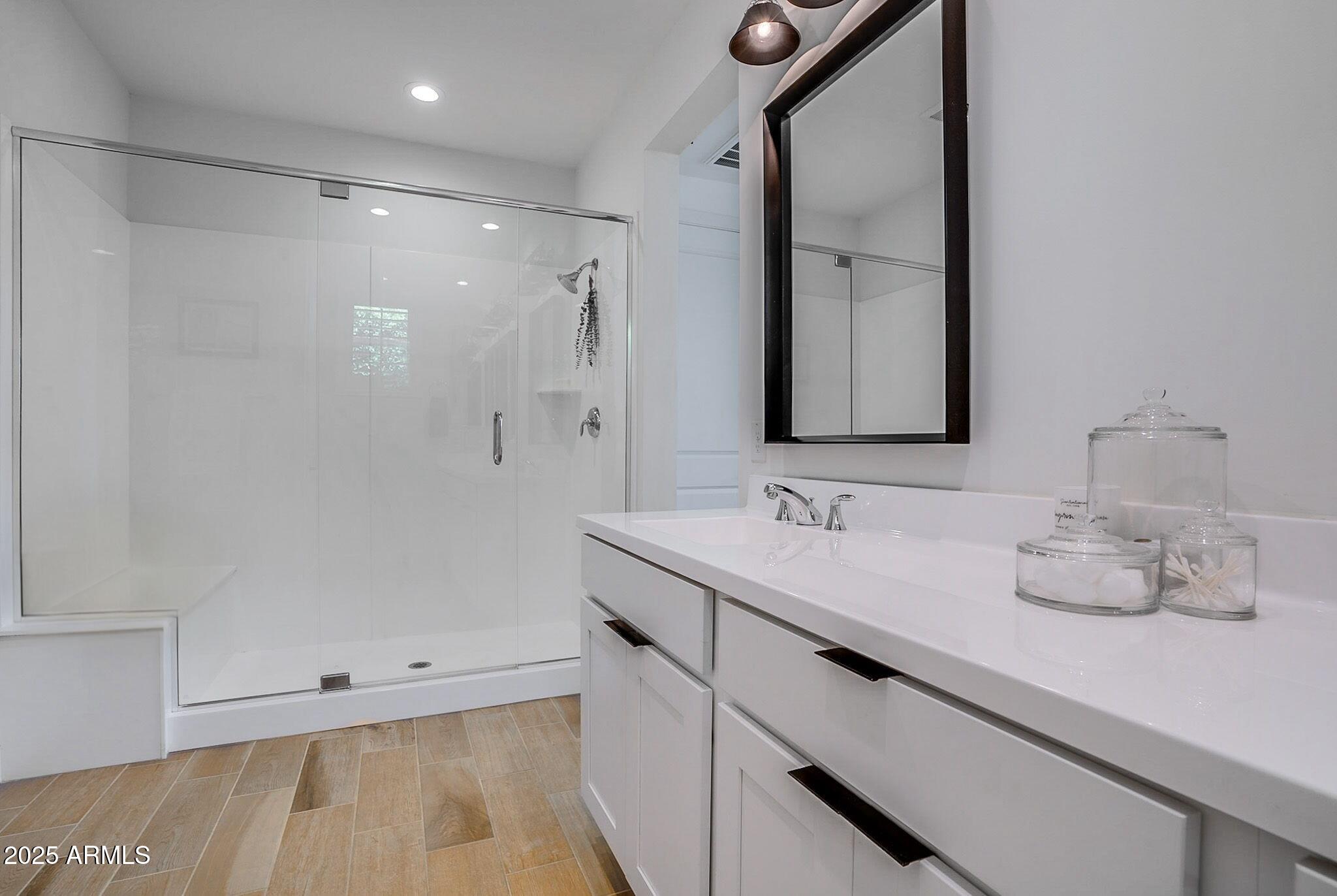 11640 N SAN CLEMENTE Street