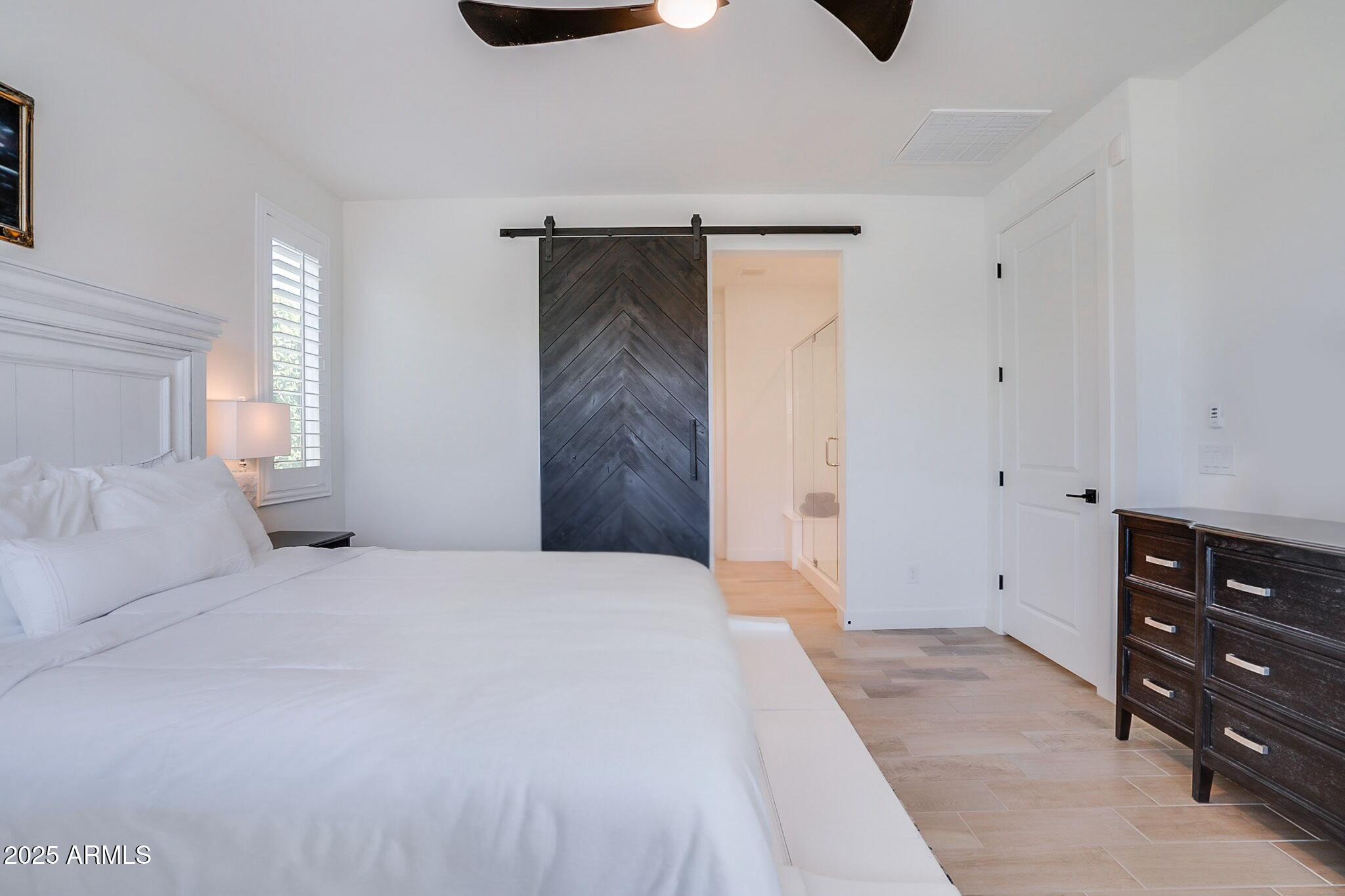 11640 N SAN CLEMENTE Street