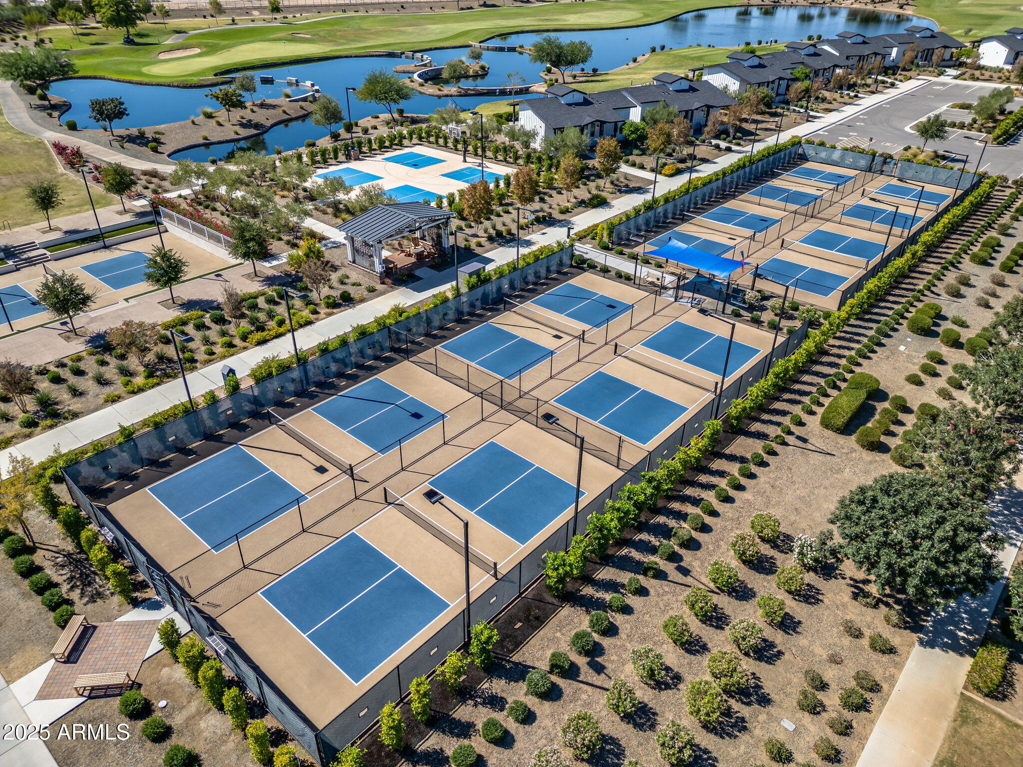 11640 N SAN CLEMENTE Street