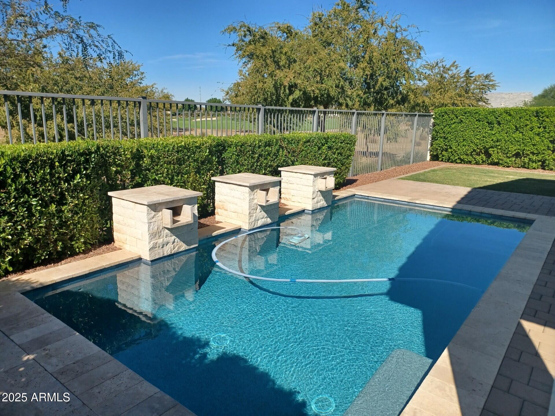 11640 N SAN CLEMENTE Street