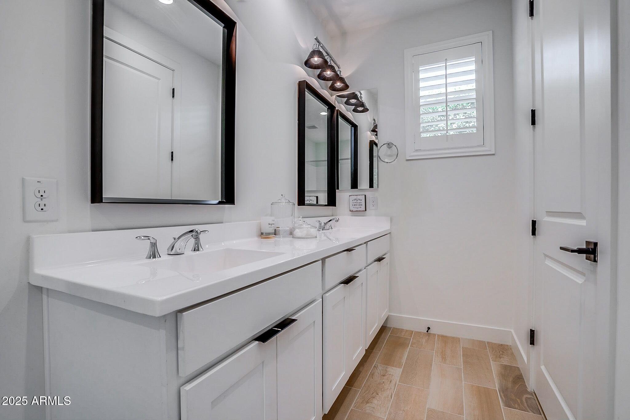 11640 N SAN CLEMENTE Street