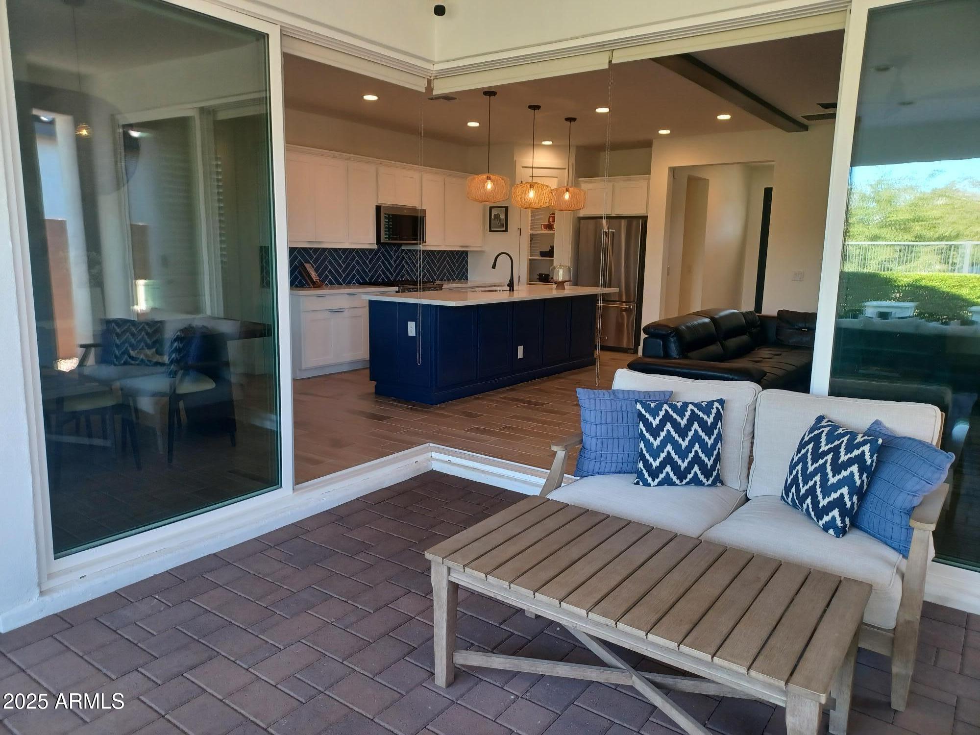 11640 N SAN CLEMENTE Street