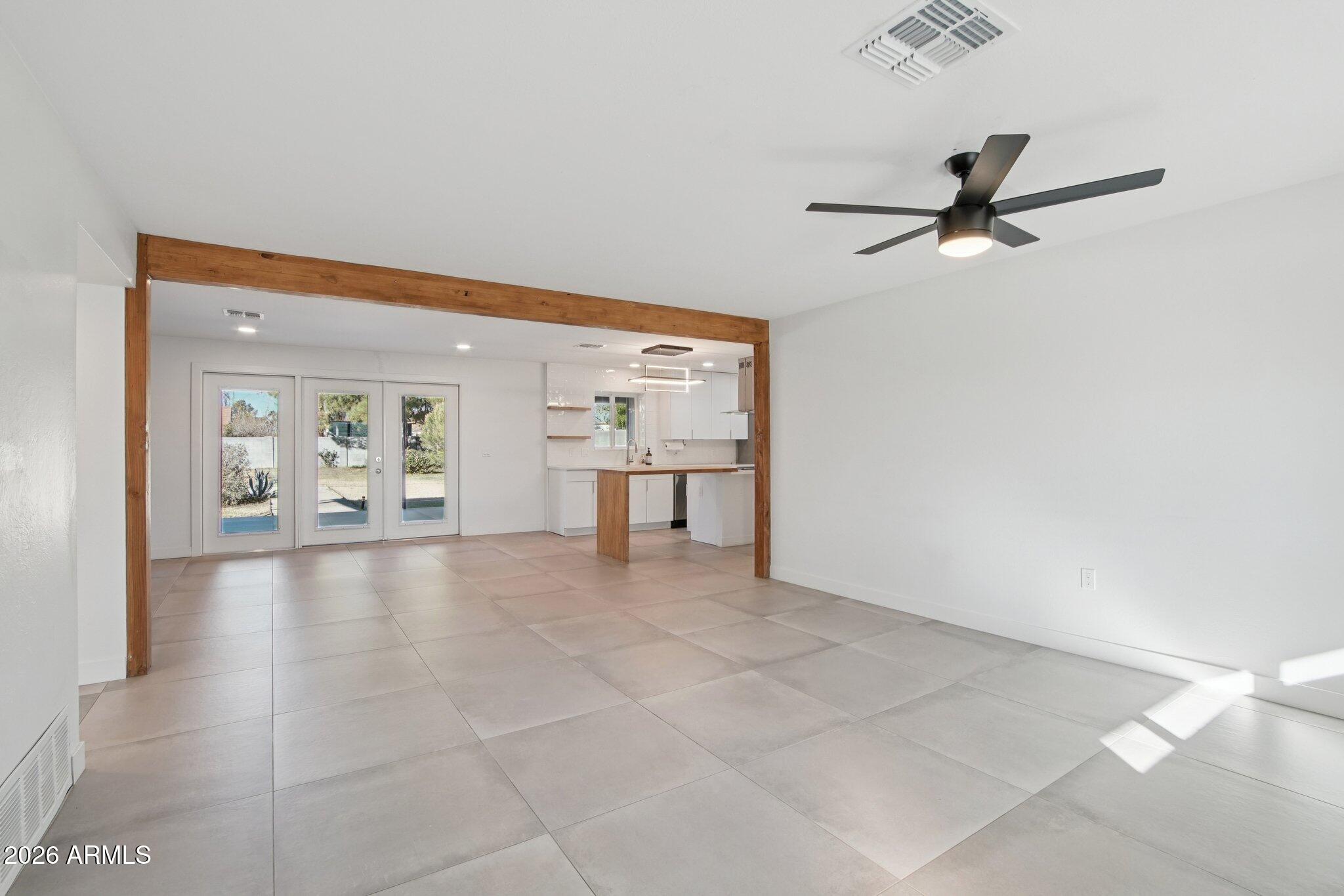 2444 E FLOWER Street