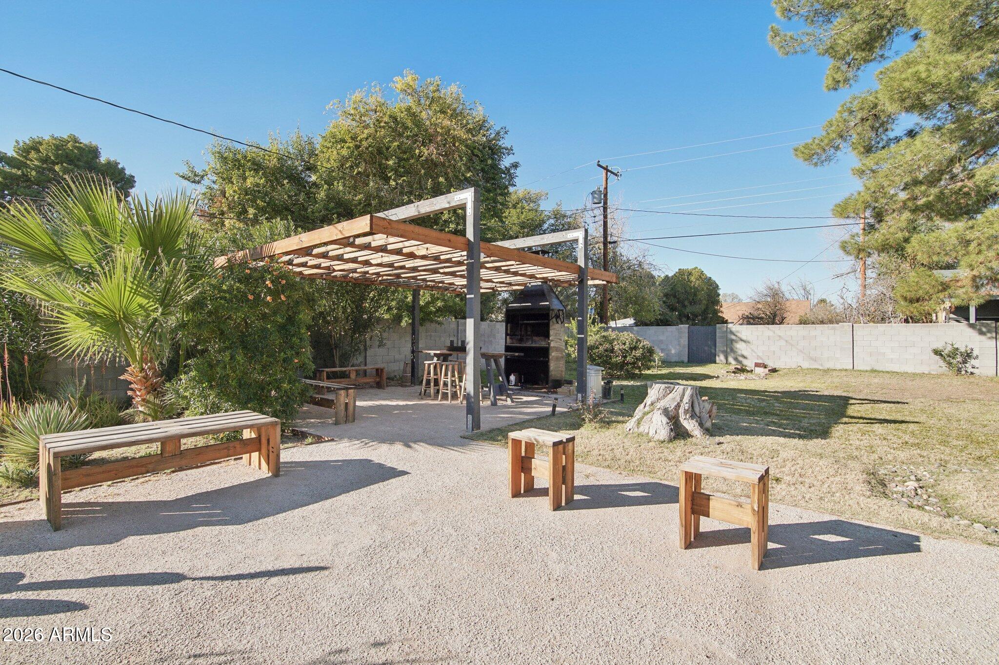 2444 E FLOWER Street