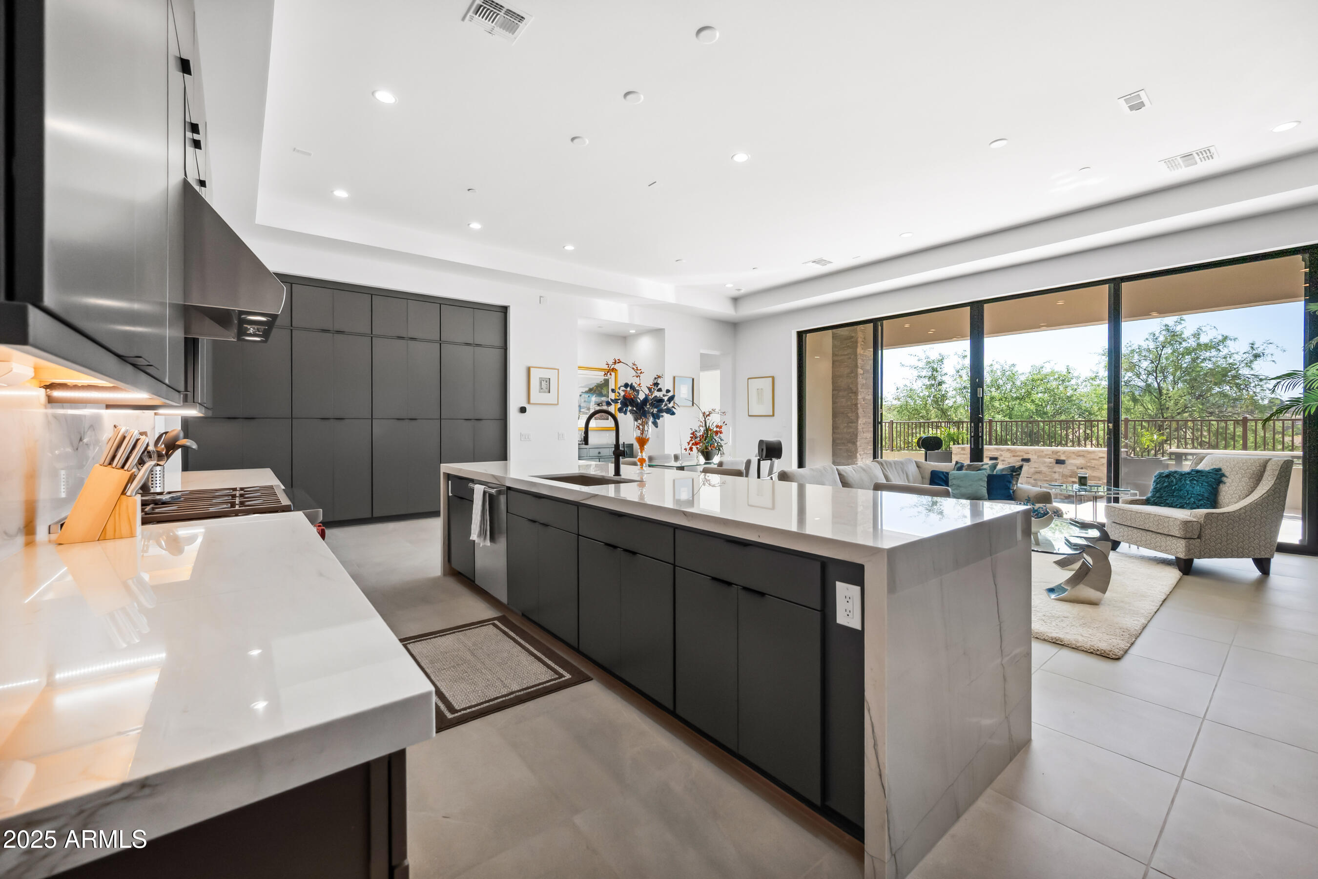 12746 E Casitas Del Rio Drive