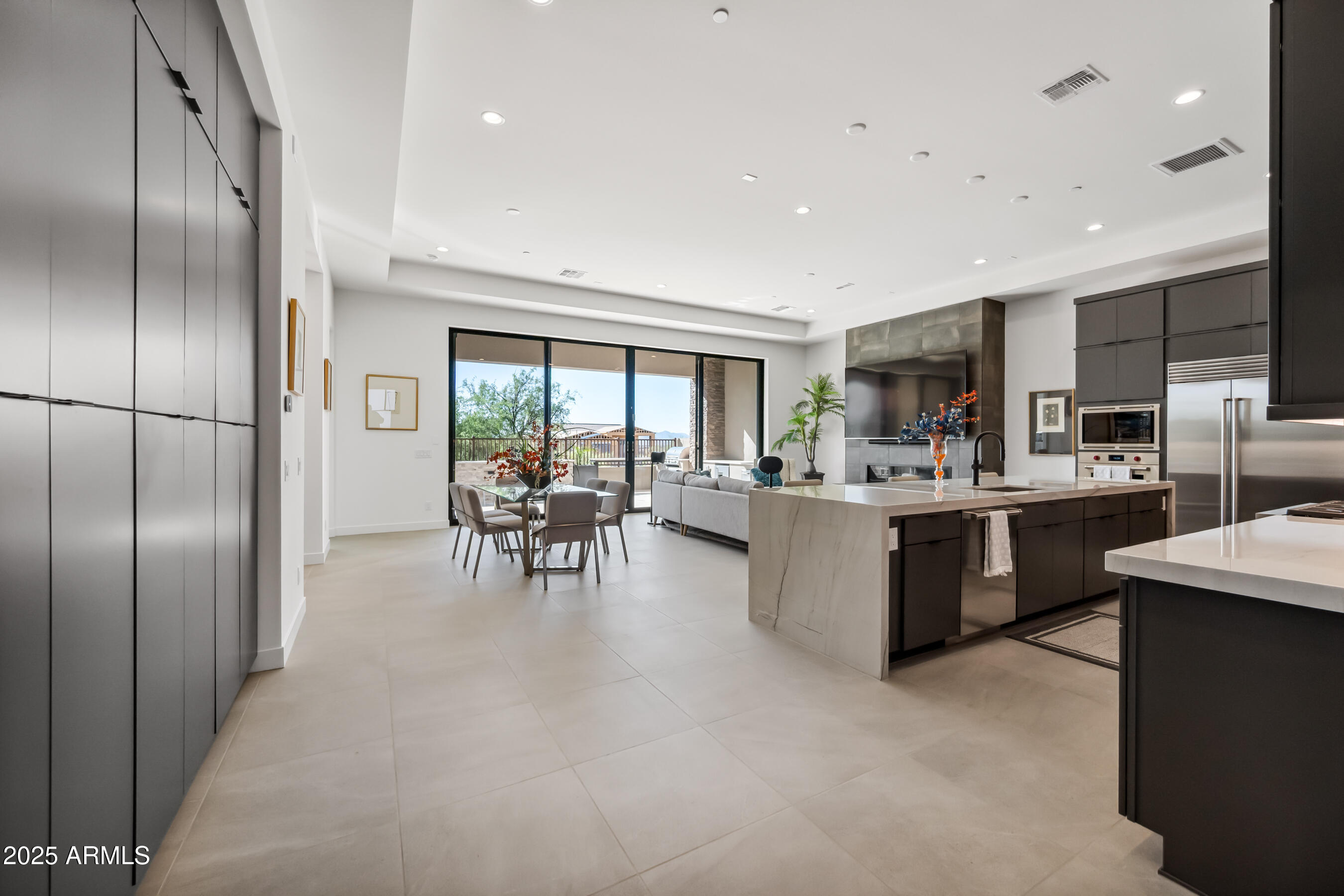 12746 E Casitas Del Rio Drive