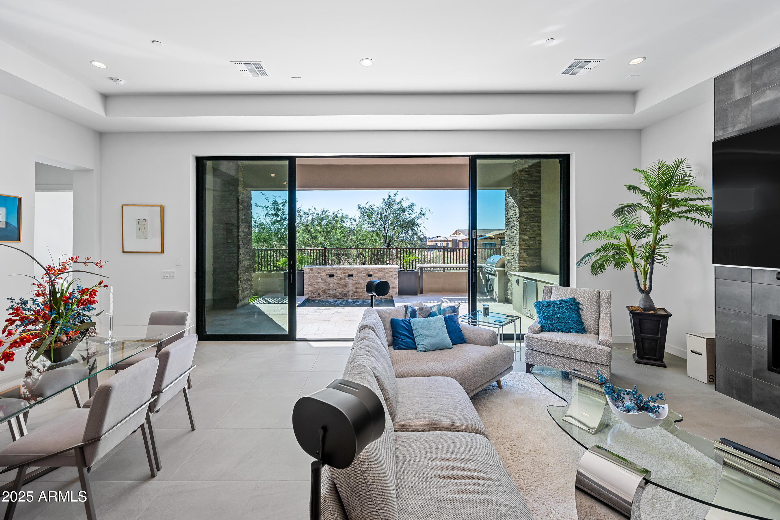 12746 E Casitas Del Rio Drive