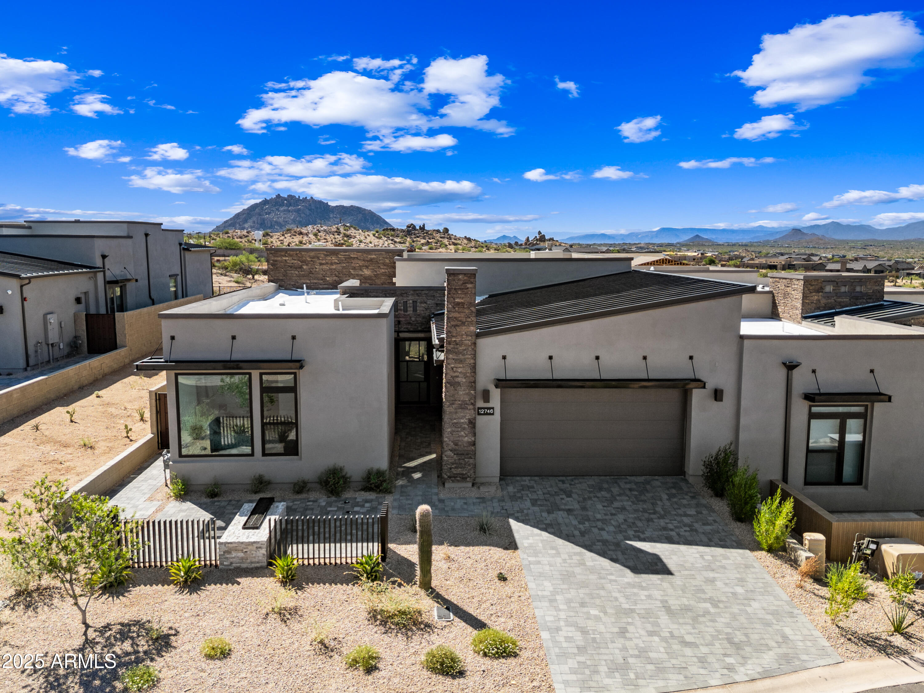 12746 E Casitas Del Rio Drive