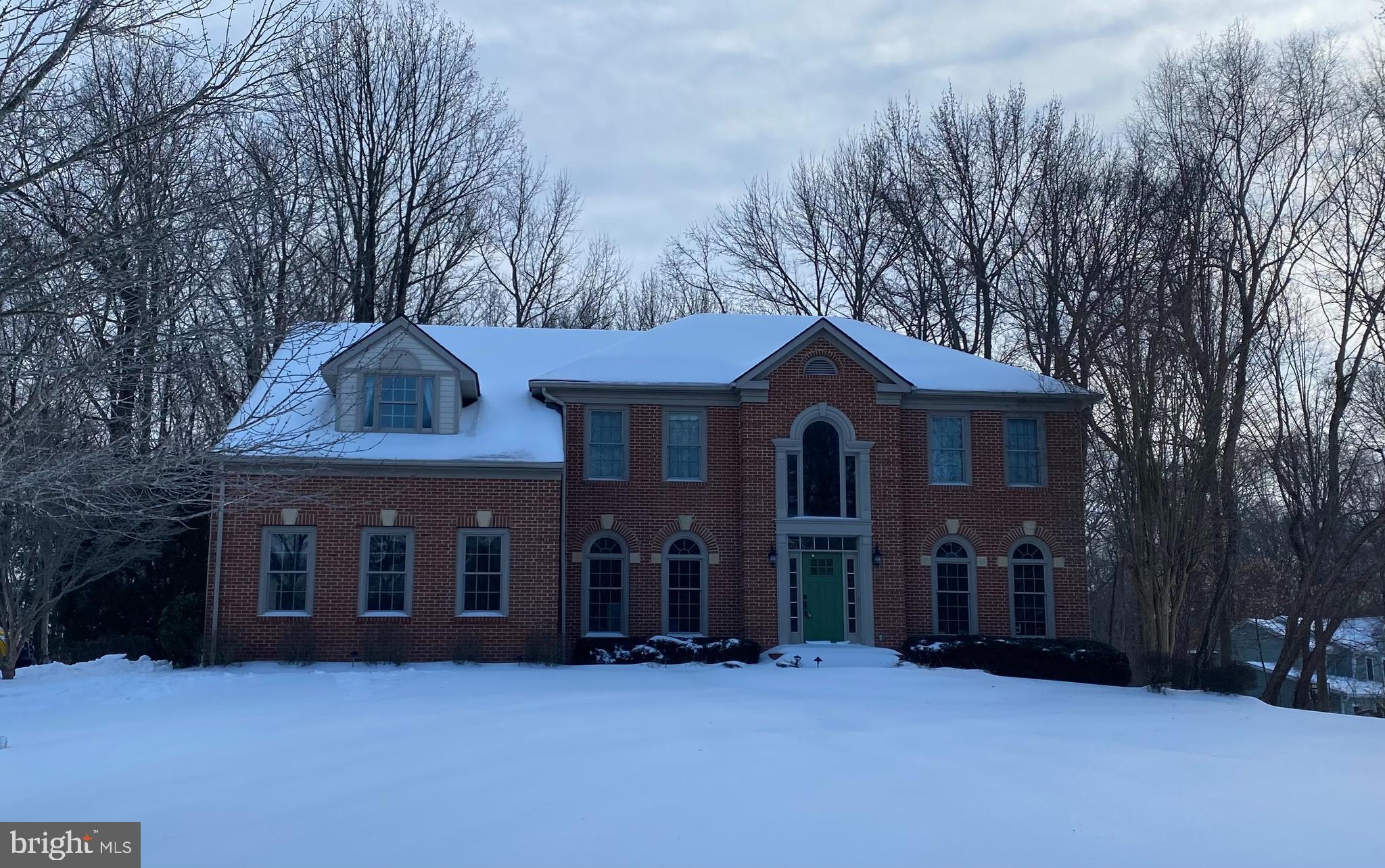 99 HUMMINGBIRD COURT