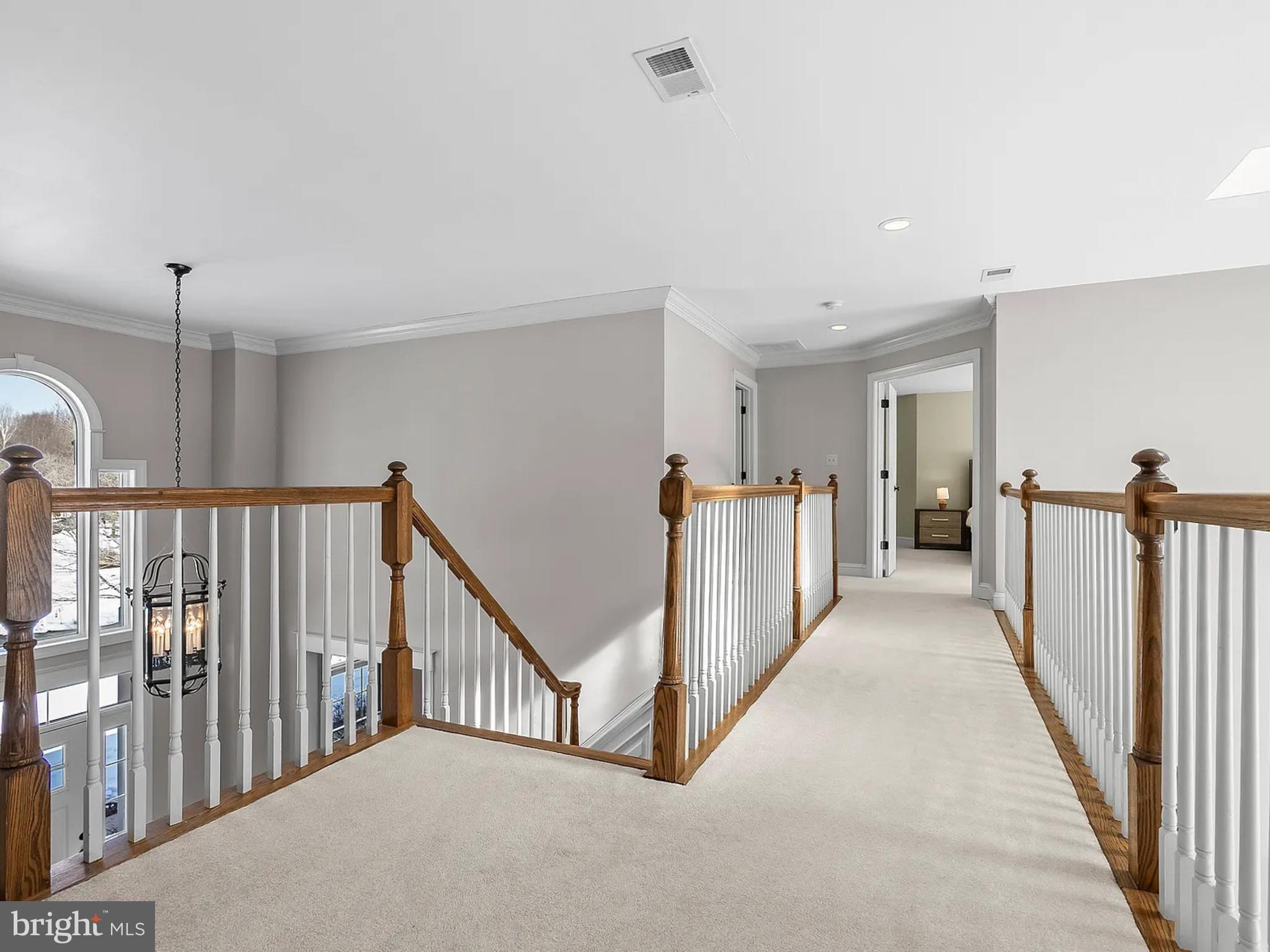 99 HUMMINGBIRD COURT