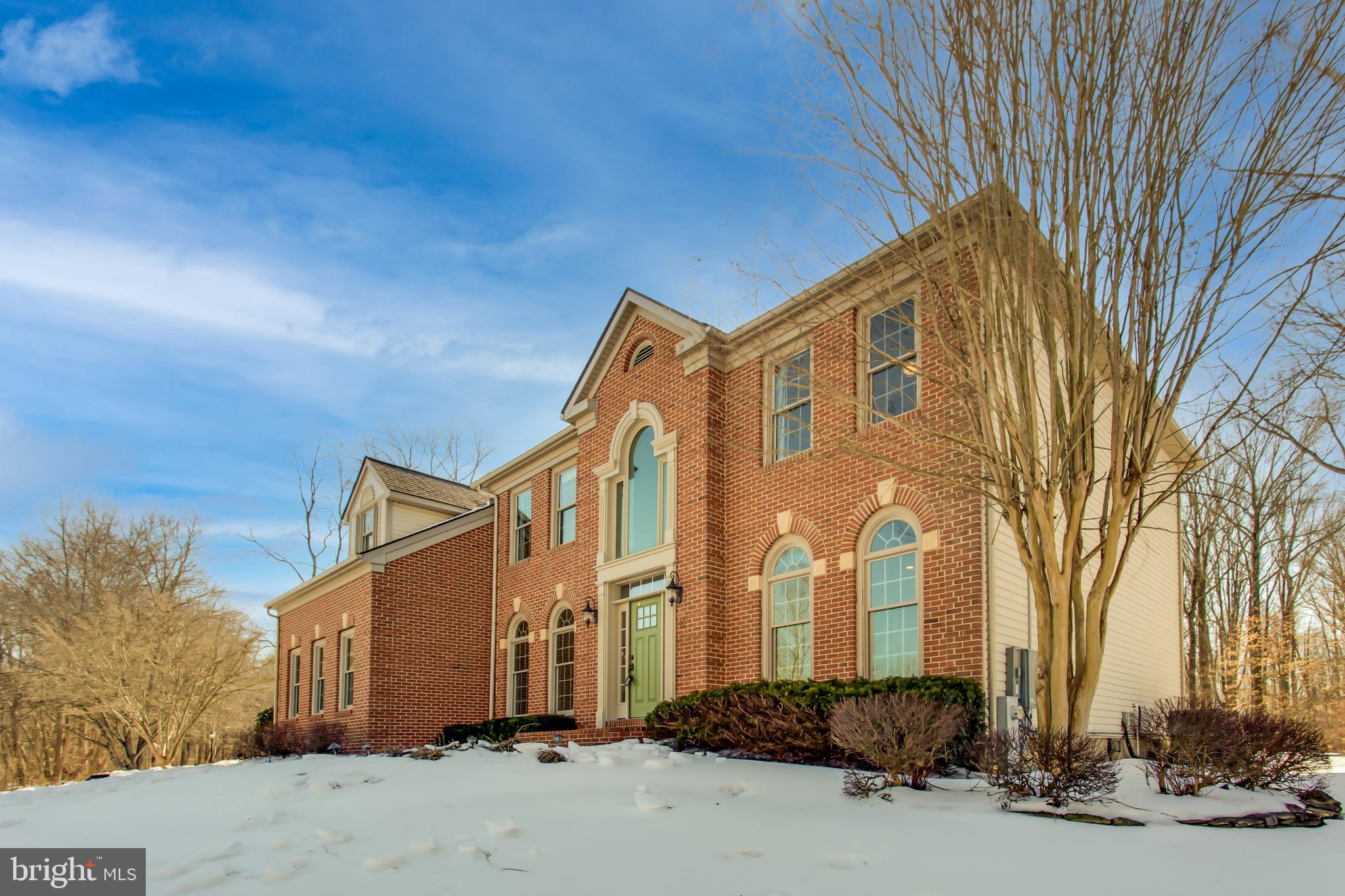 99 HUMMINGBIRD COURT