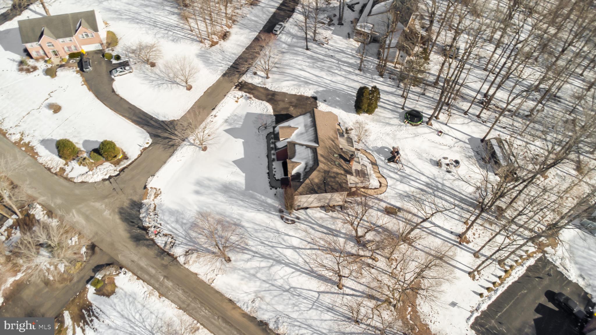 99 HUMMINGBIRD COURT