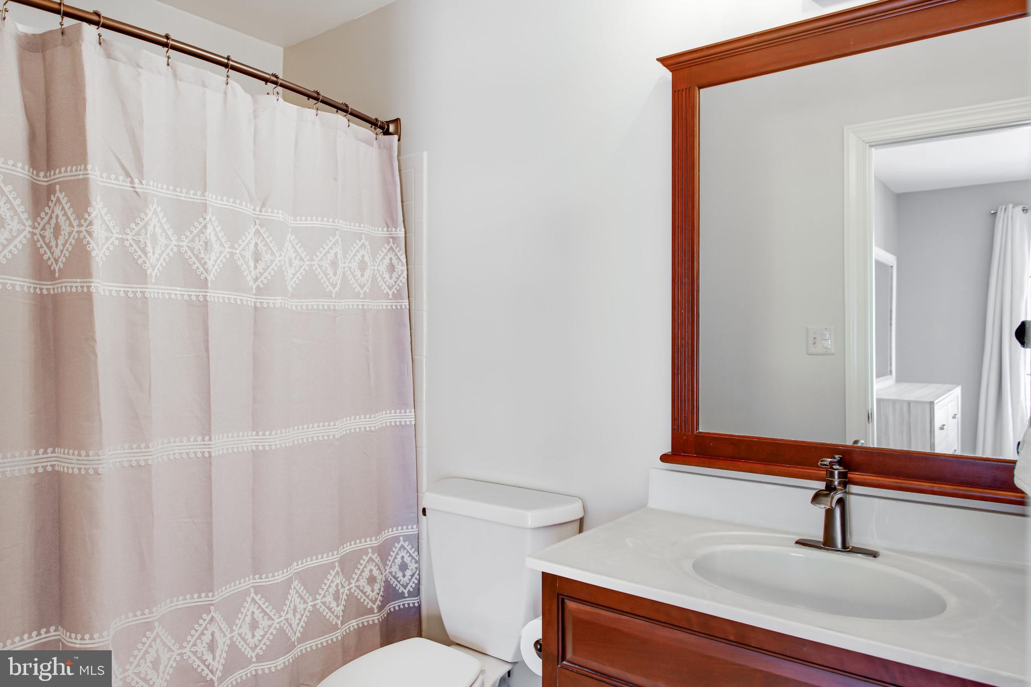 99 HUMMINGBIRD COURT