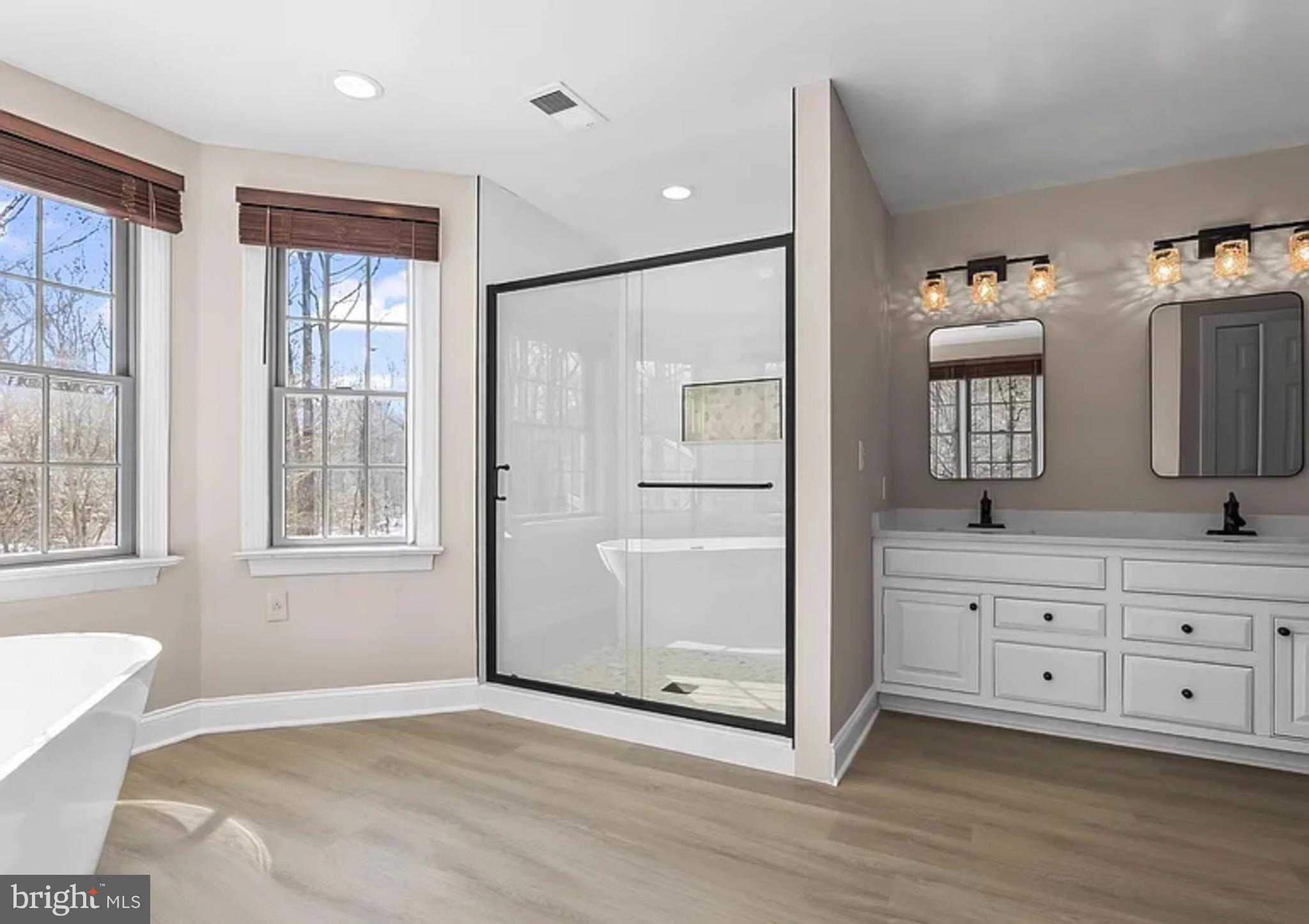 99 HUMMINGBIRD COURT