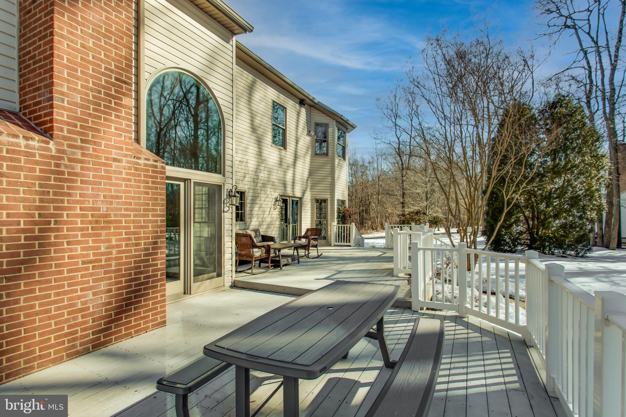 99 HUMMINGBIRD COURT