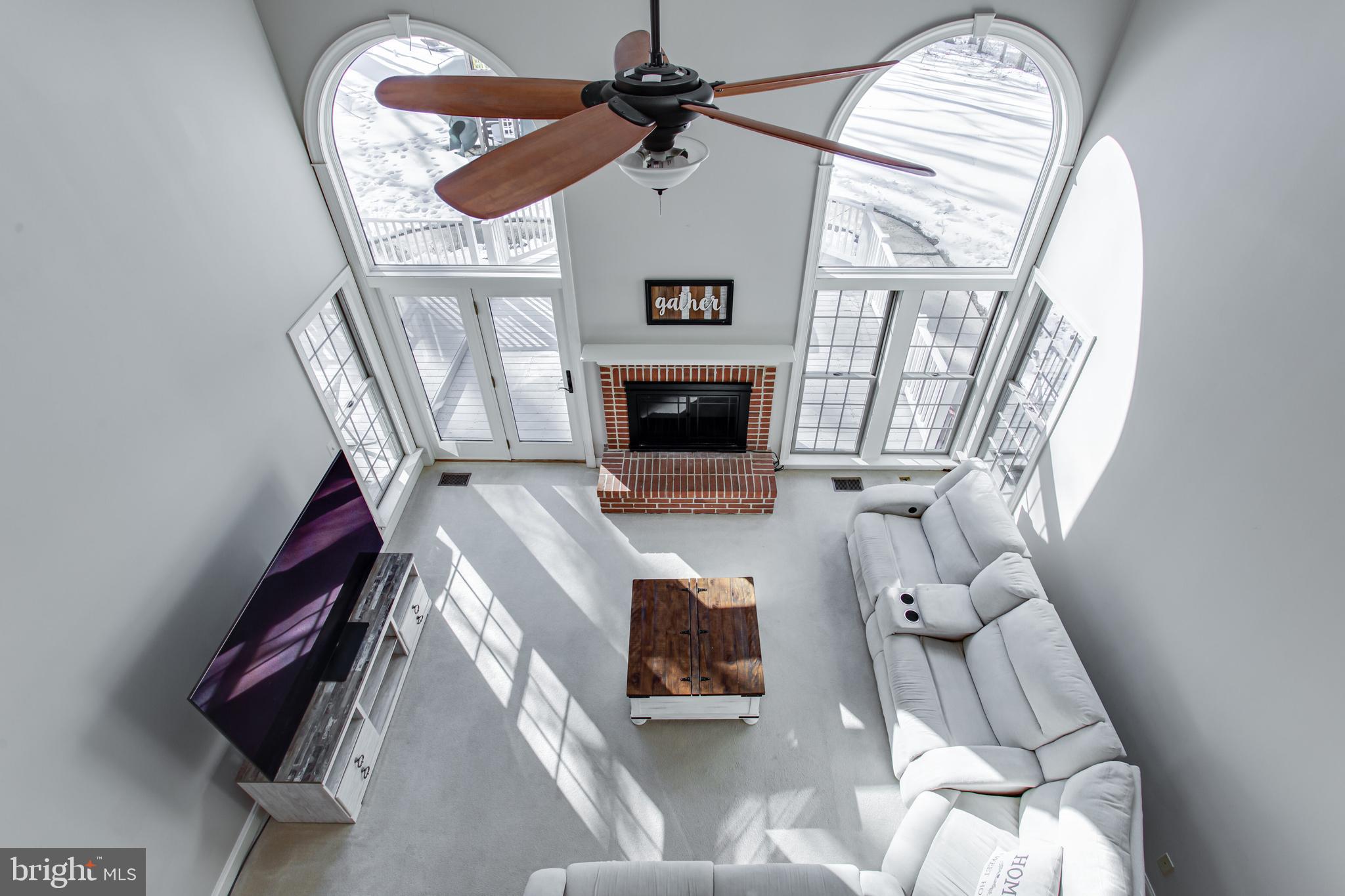 99 HUMMINGBIRD COURT