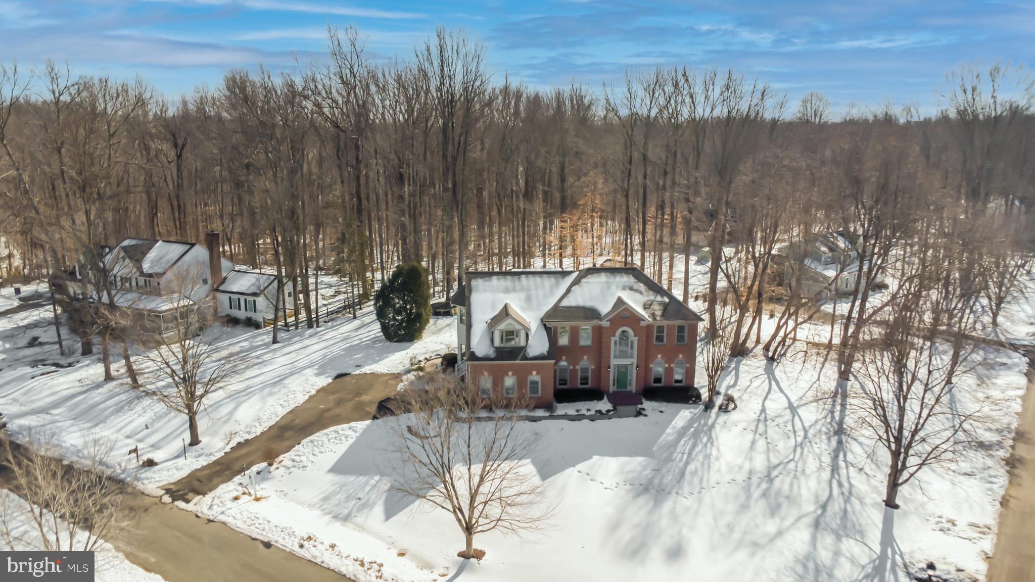 99 HUMMINGBIRD COURT