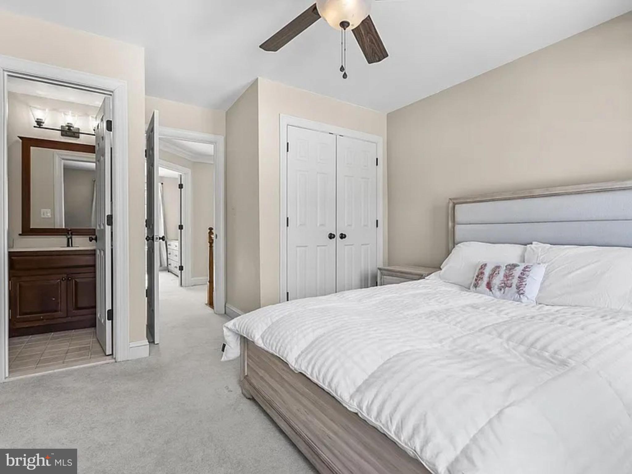 99 HUMMINGBIRD COURT