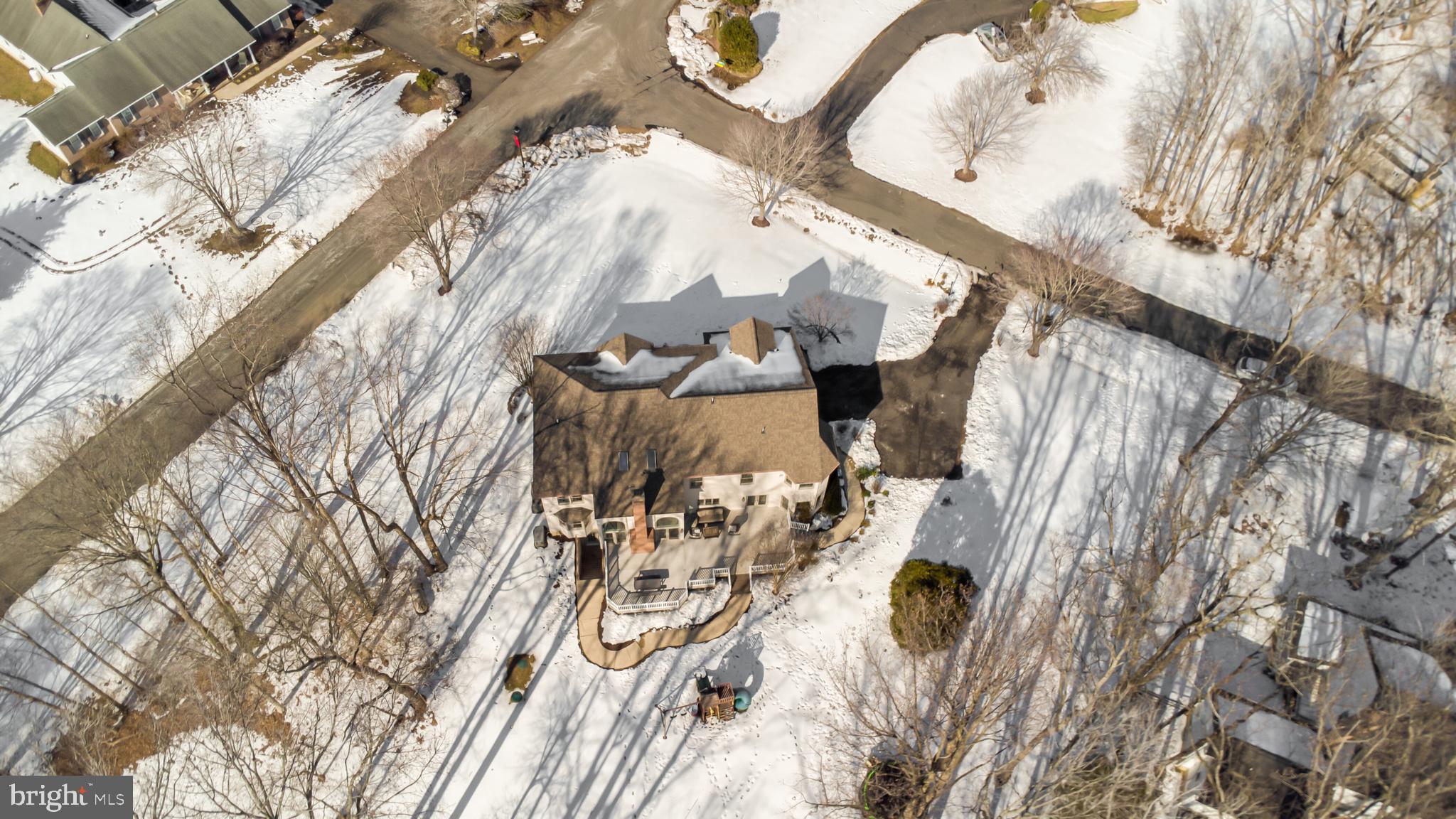 99 HUMMINGBIRD COURT