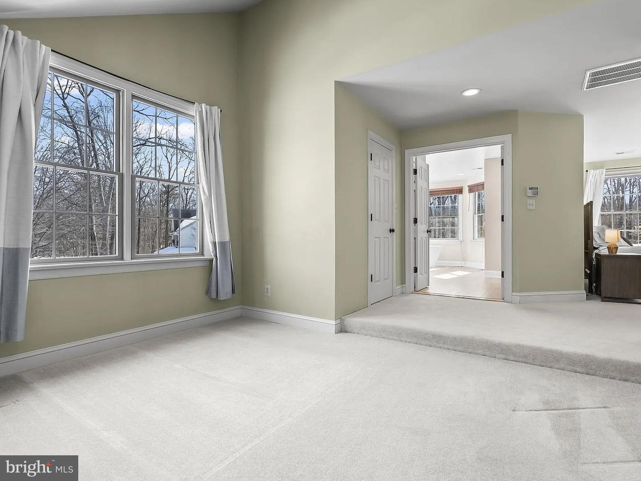 99 HUMMINGBIRD COURT