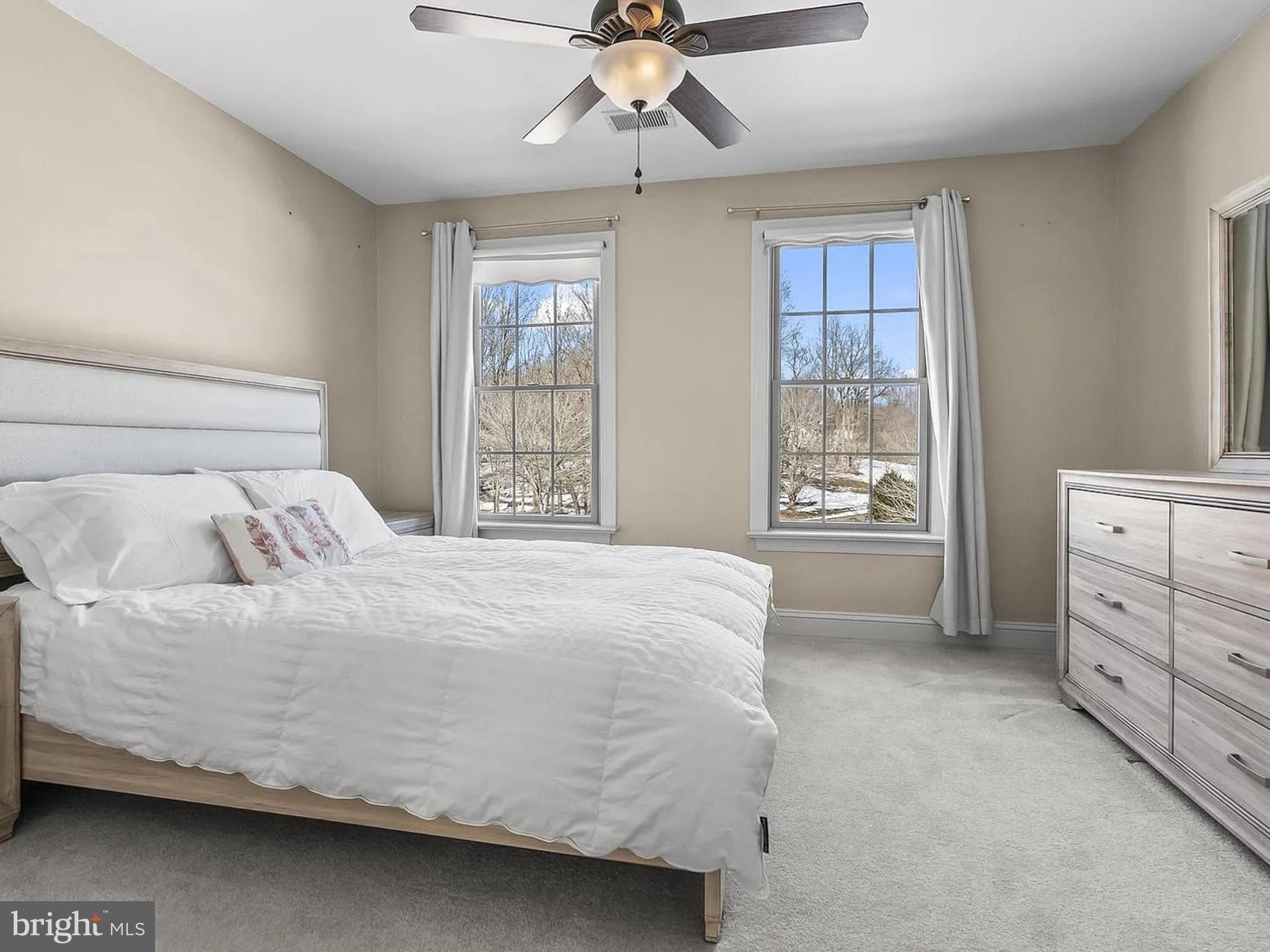 99 HUMMINGBIRD COURT