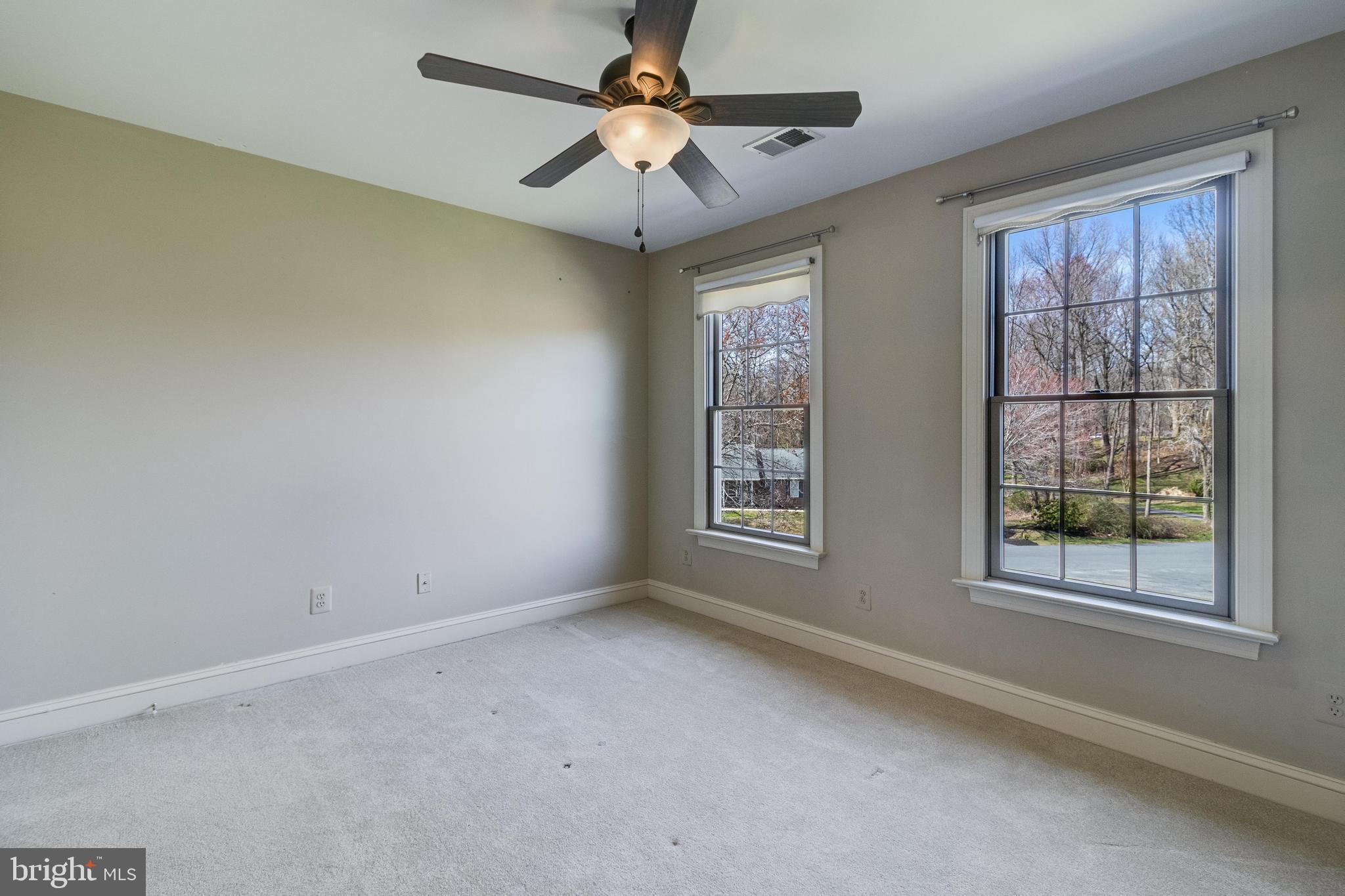 99 HUMMINGBIRD COURT