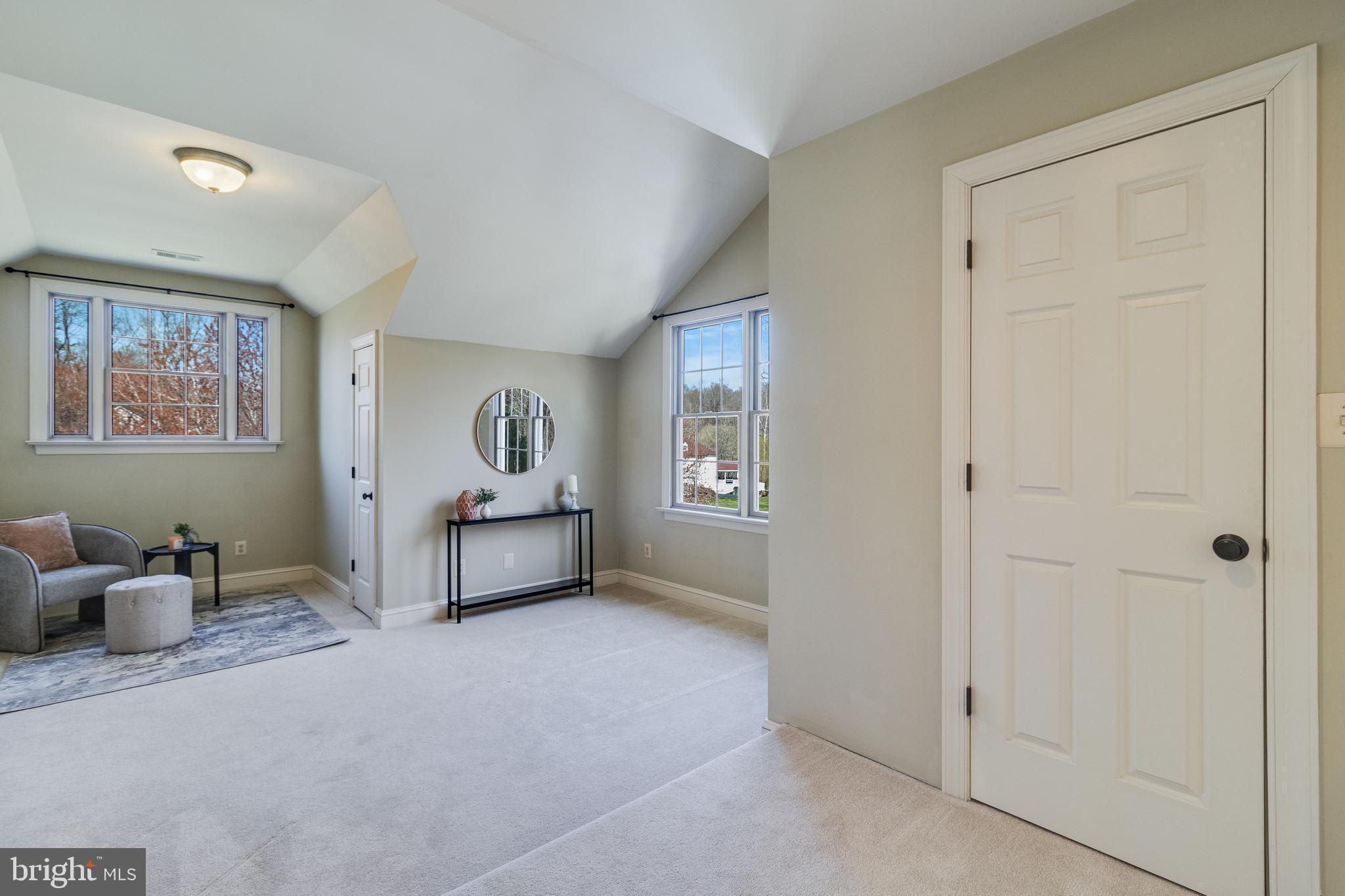 99 HUMMINGBIRD COURT