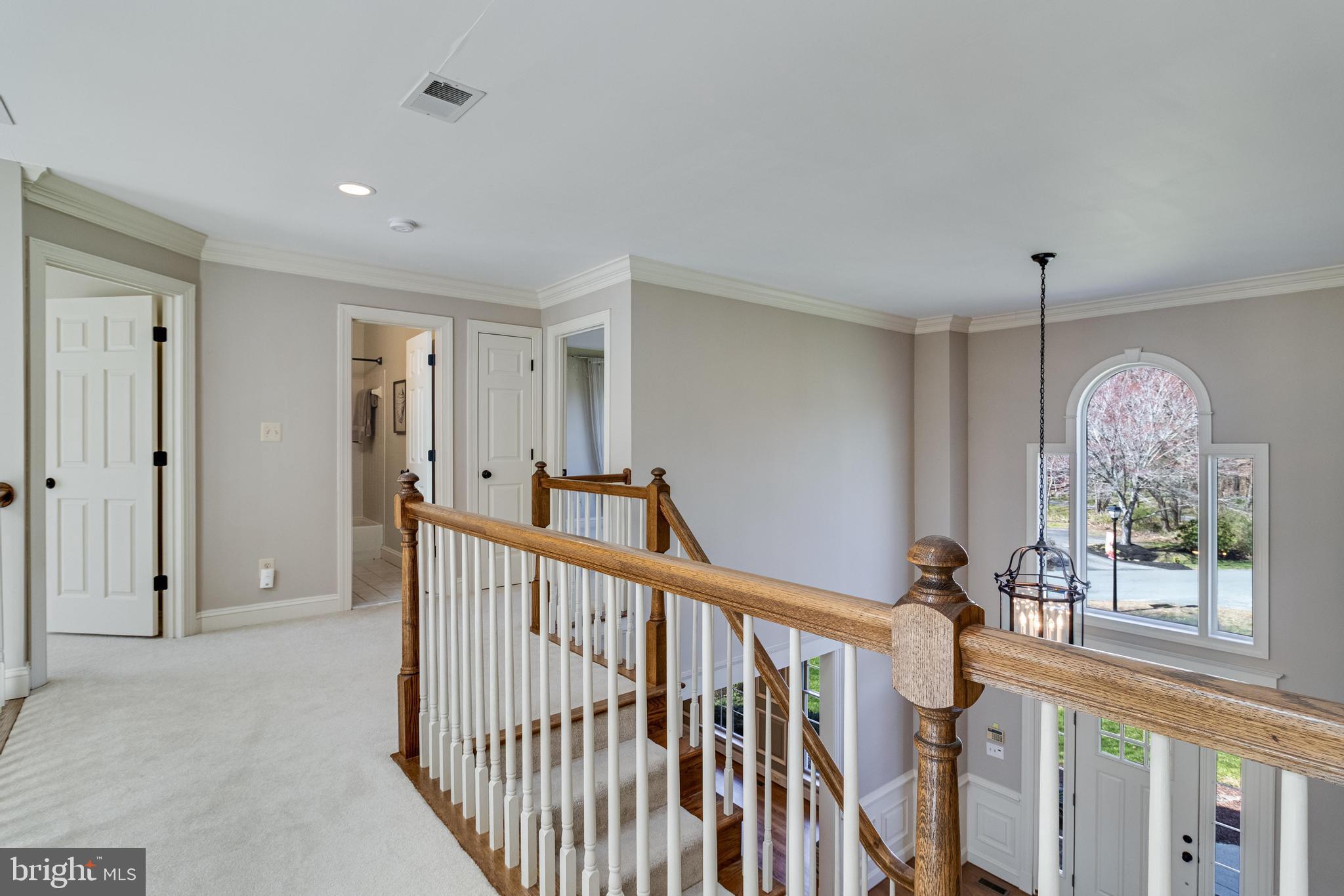 99 HUMMINGBIRD COURT