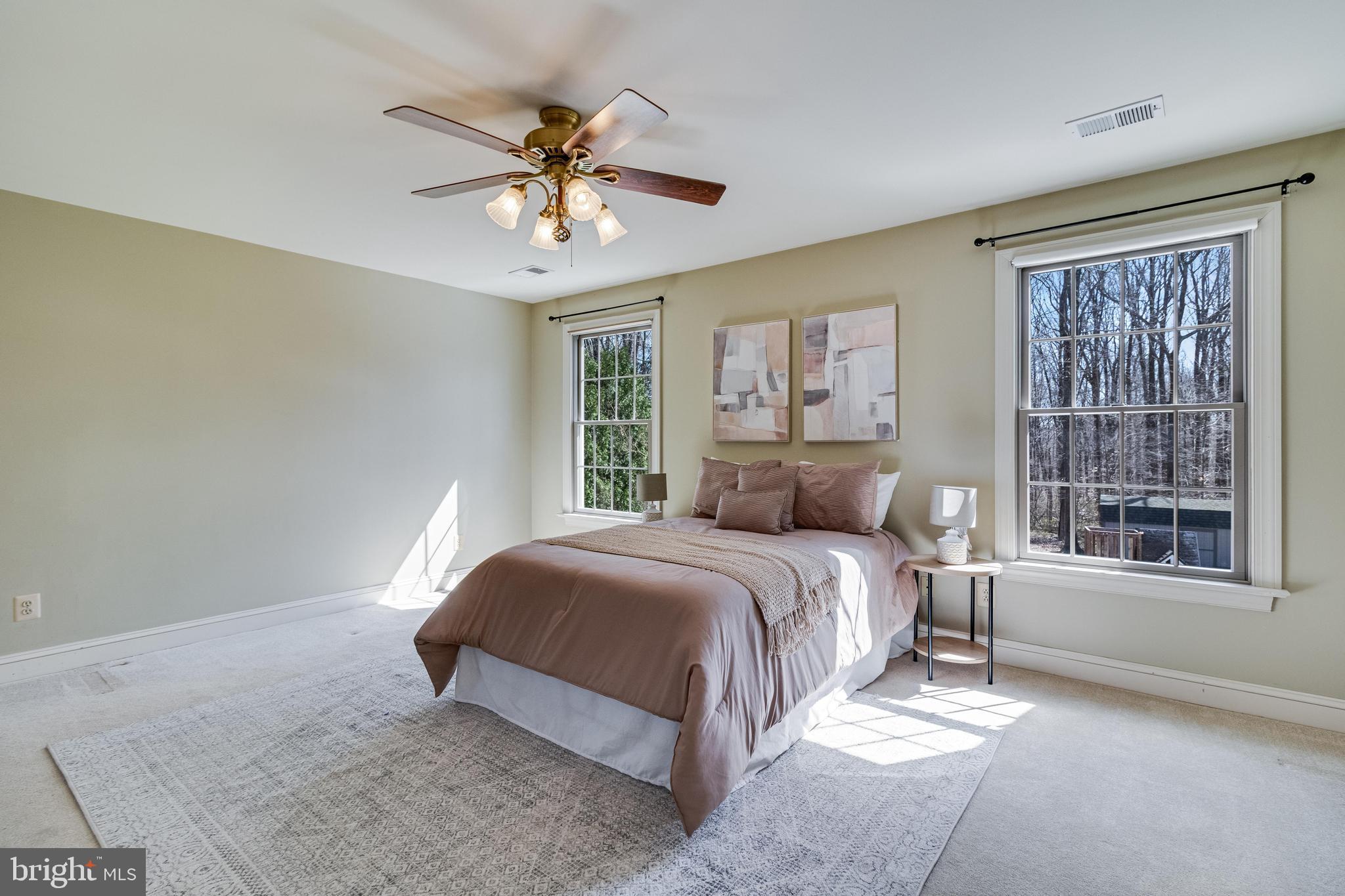 99 HUMMINGBIRD COURT