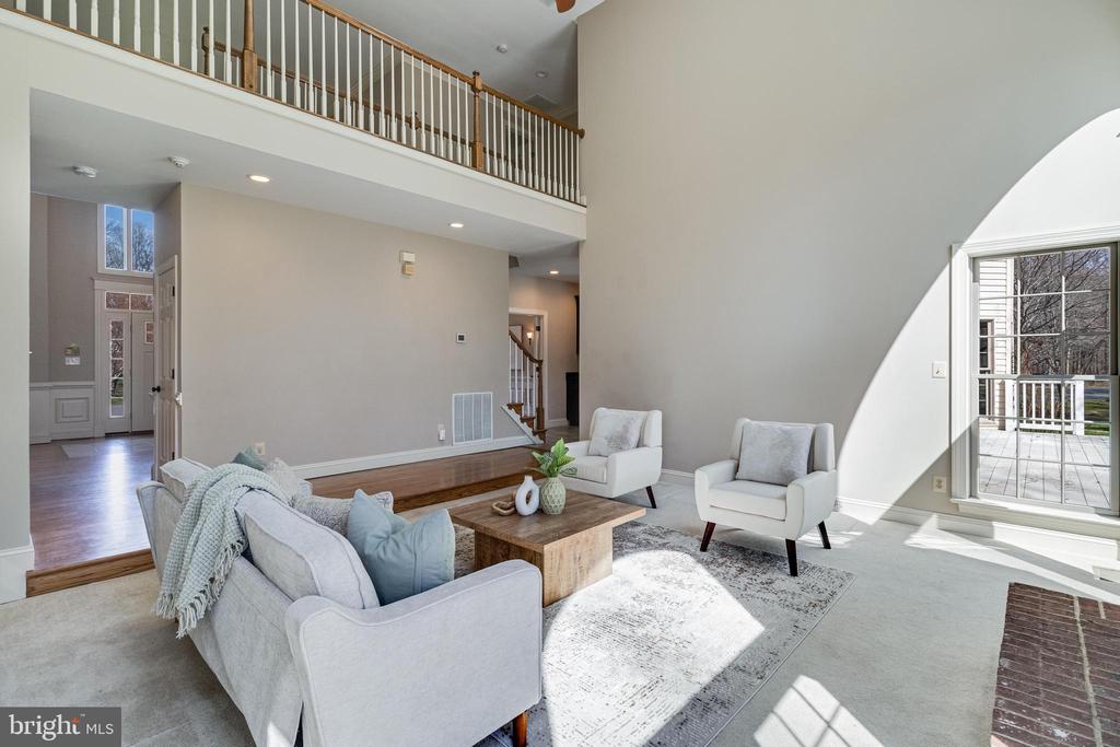 99 HUMMINGBIRD COURT