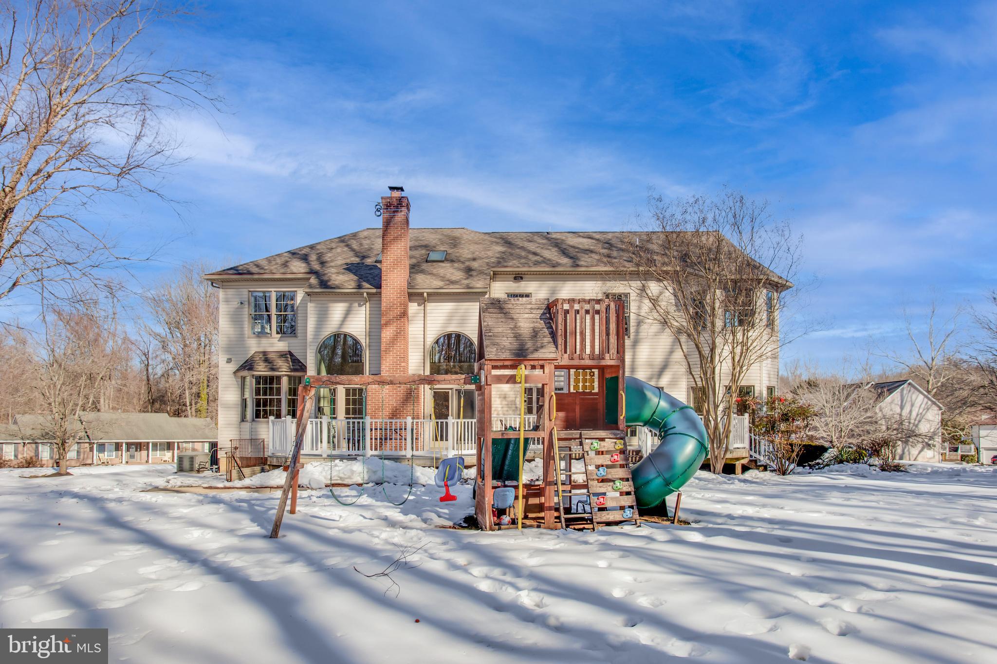 99 HUMMINGBIRD COURT