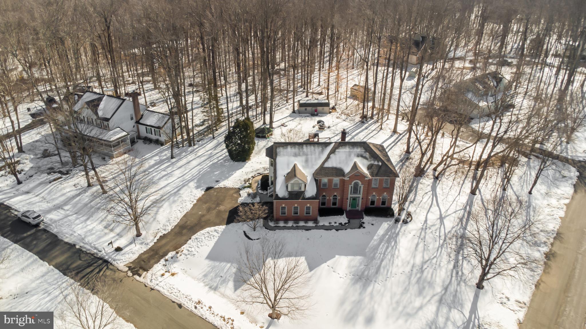 99 HUMMINGBIRD COURT