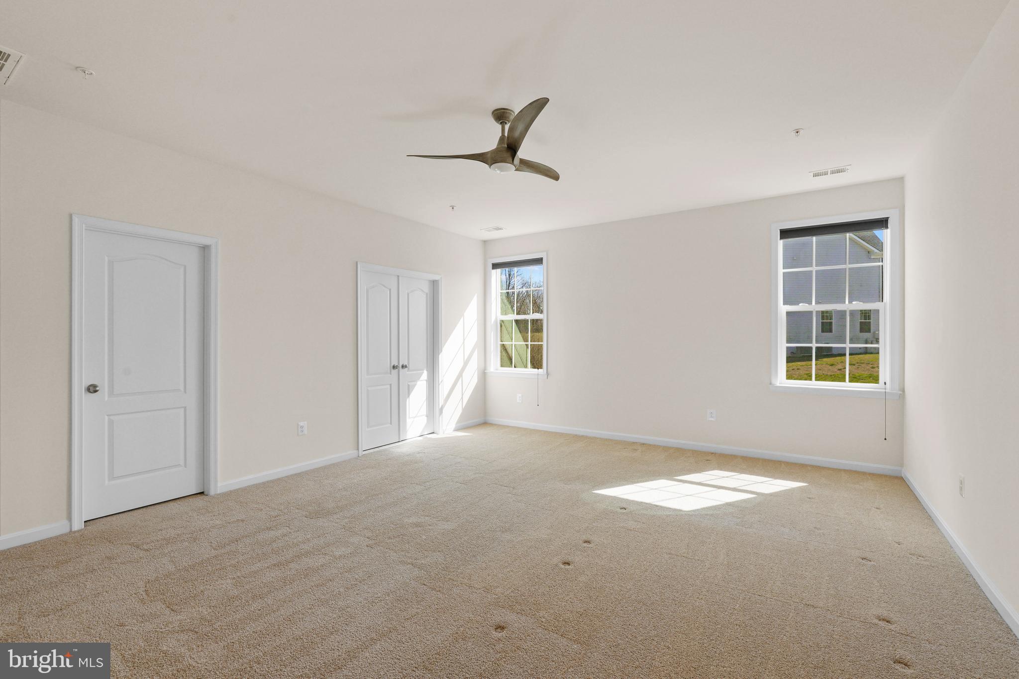 7047 Esther Ln