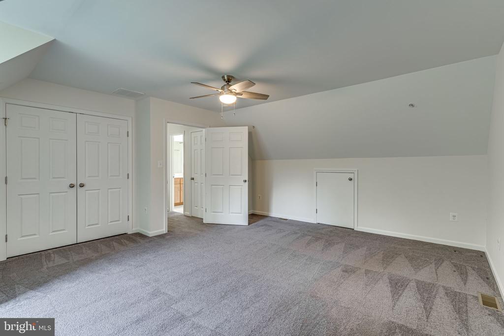 6230 Alpine Ct