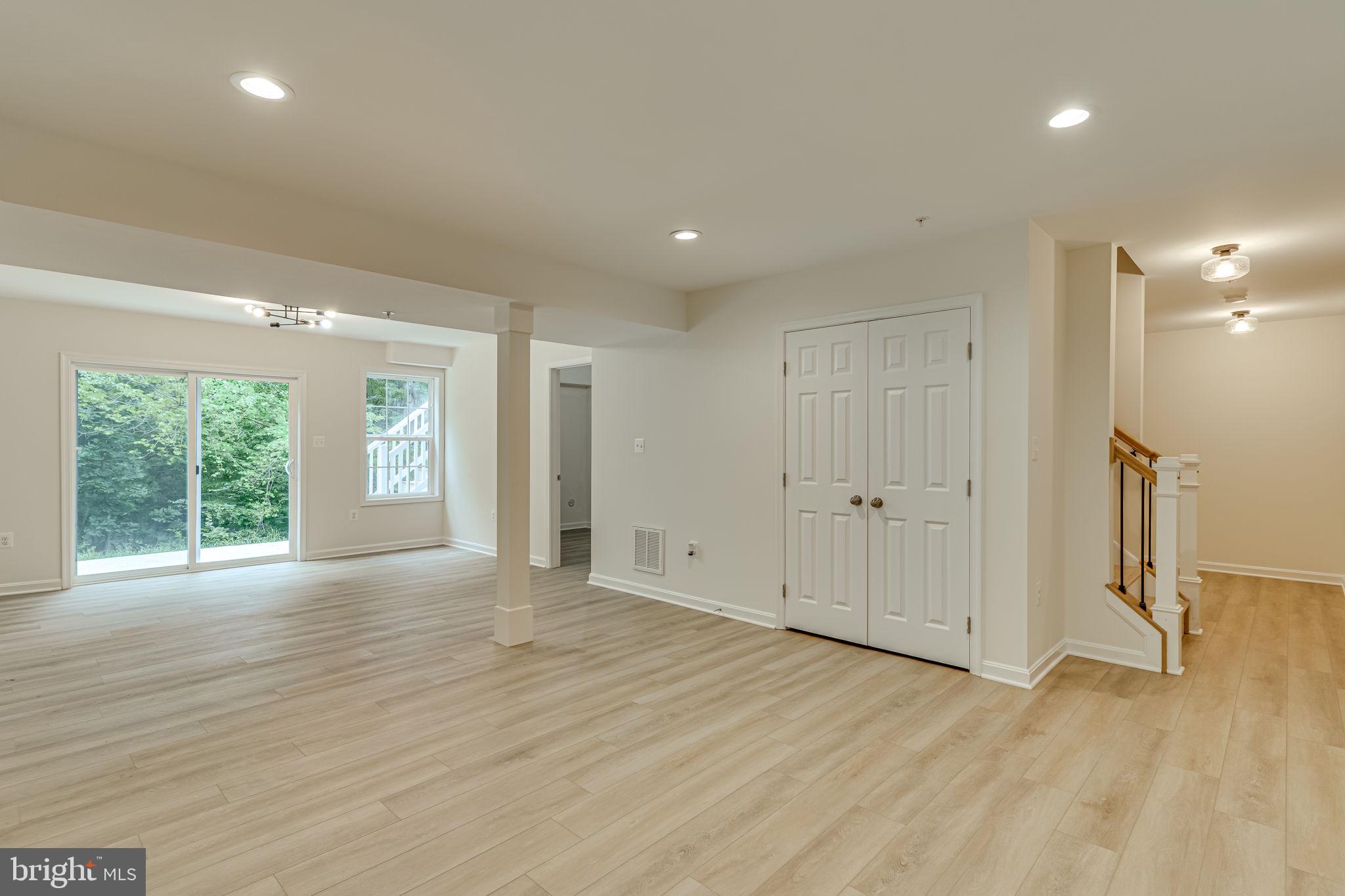 6230 Alpine Ct