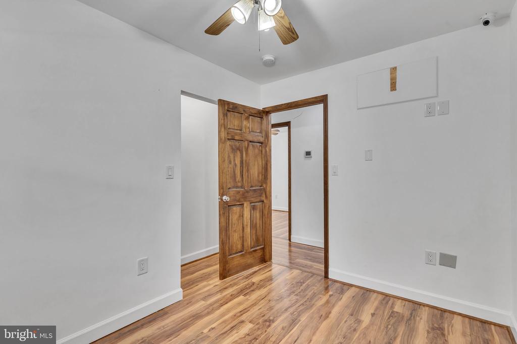 12193 Rousby Hall Rd