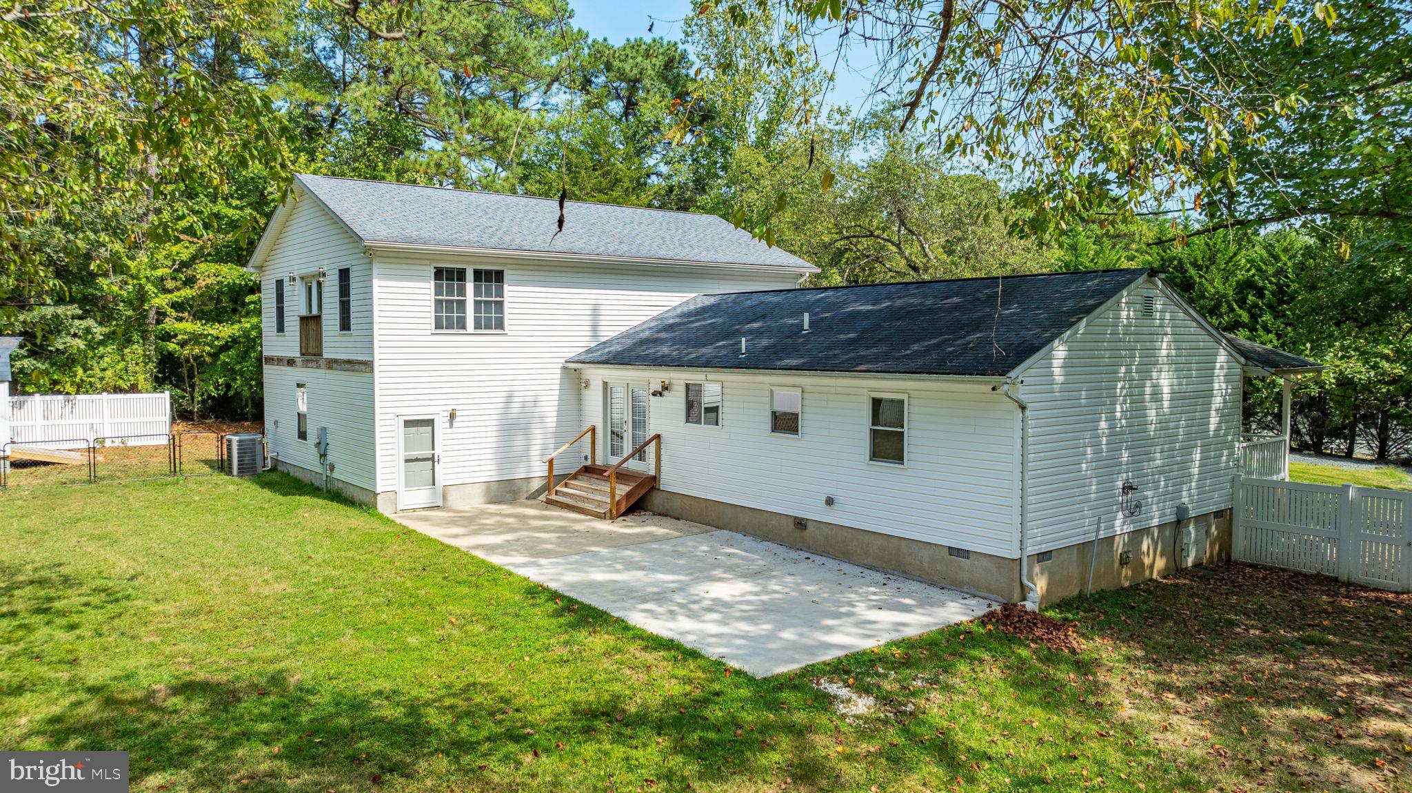 12193 Rousby Hall Rd