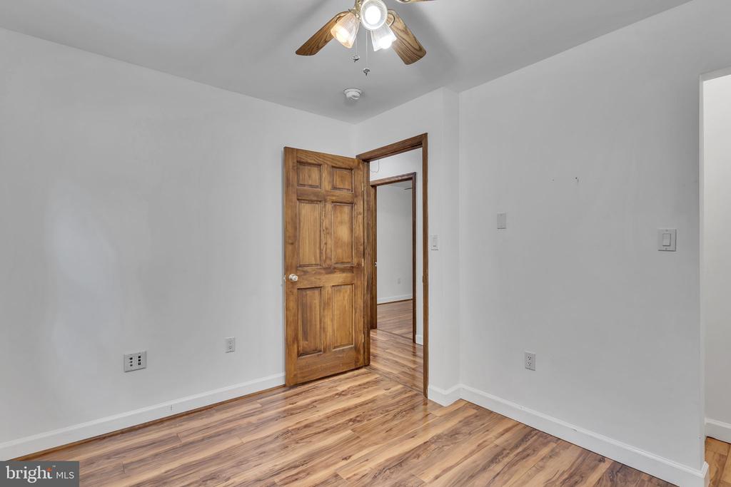 12193 Rousby Hall Rd
