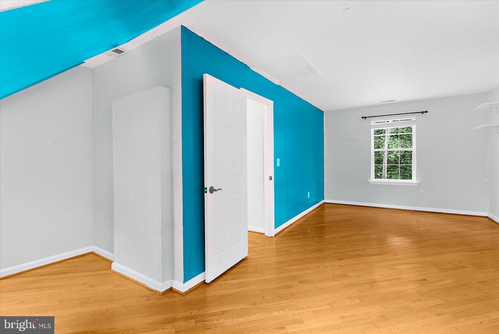12944 WALSH LANE