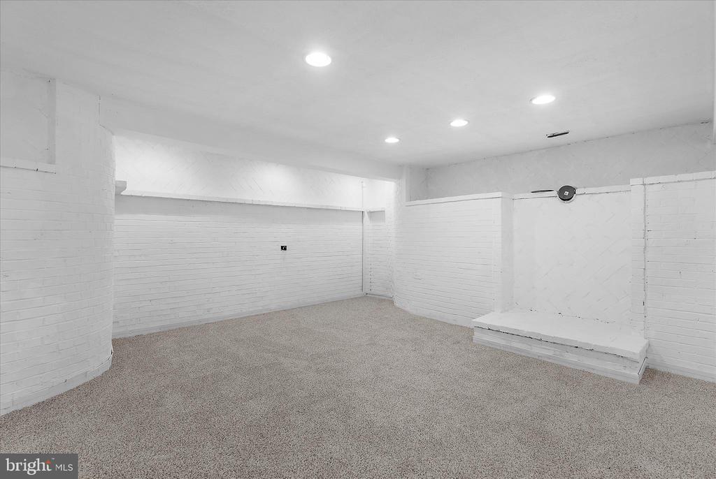 12944 WALSH LANE